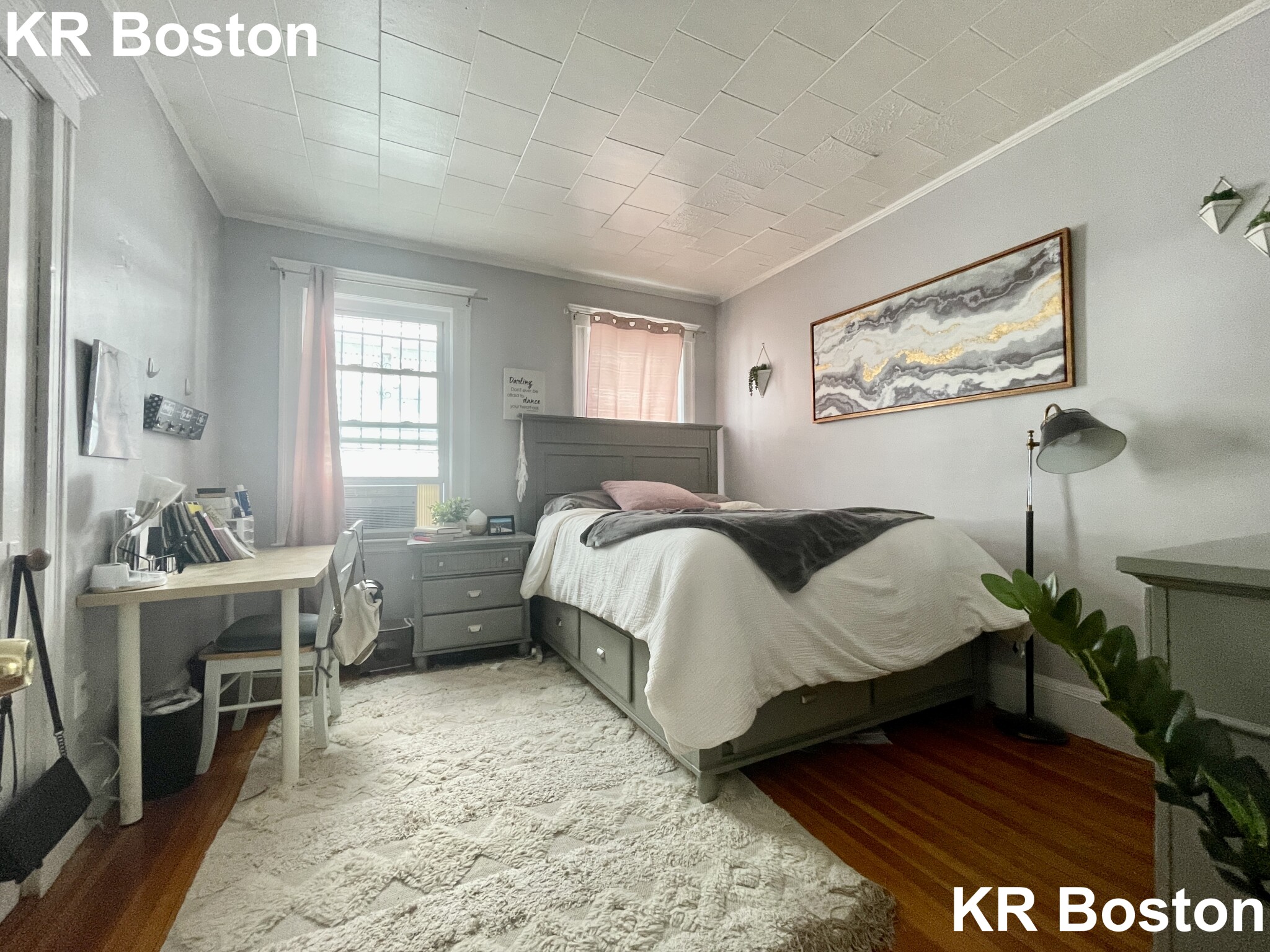 4 bed, 1 bath apartment for rent at 10 Chester St Unit 1, Allston — photo 2 of 13