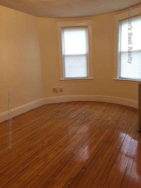 2 bed, 1 bath apartment for rent at 1359 Commonwealth Ave Unit 2, Brighton — photo 4 of 7