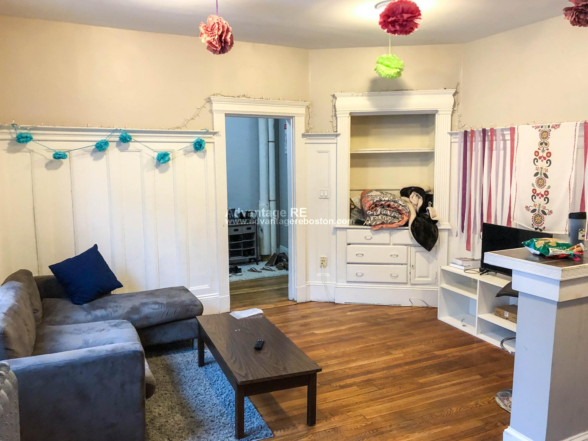 2 bed, 1 bath apartment for rent at 1066 Commonwealth Ave Unit NA, Allston — photo 6 of 26