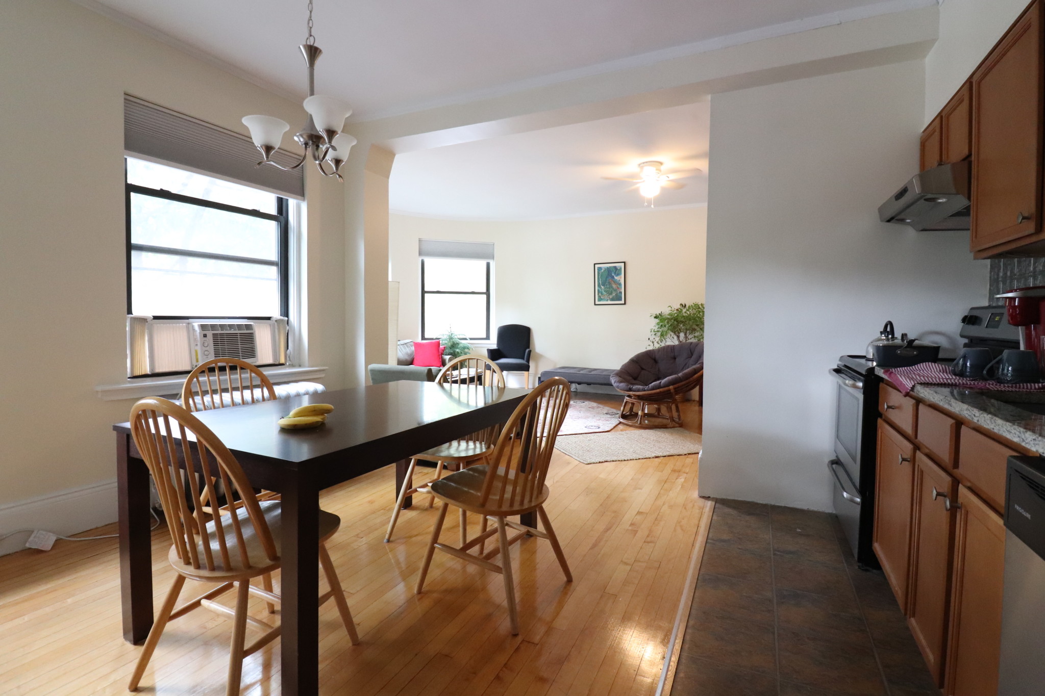 2 bed, 1 bath apartment for rent at 1100 Beacon St Unit 3A, Coolidge Corner — photo 5 of 16