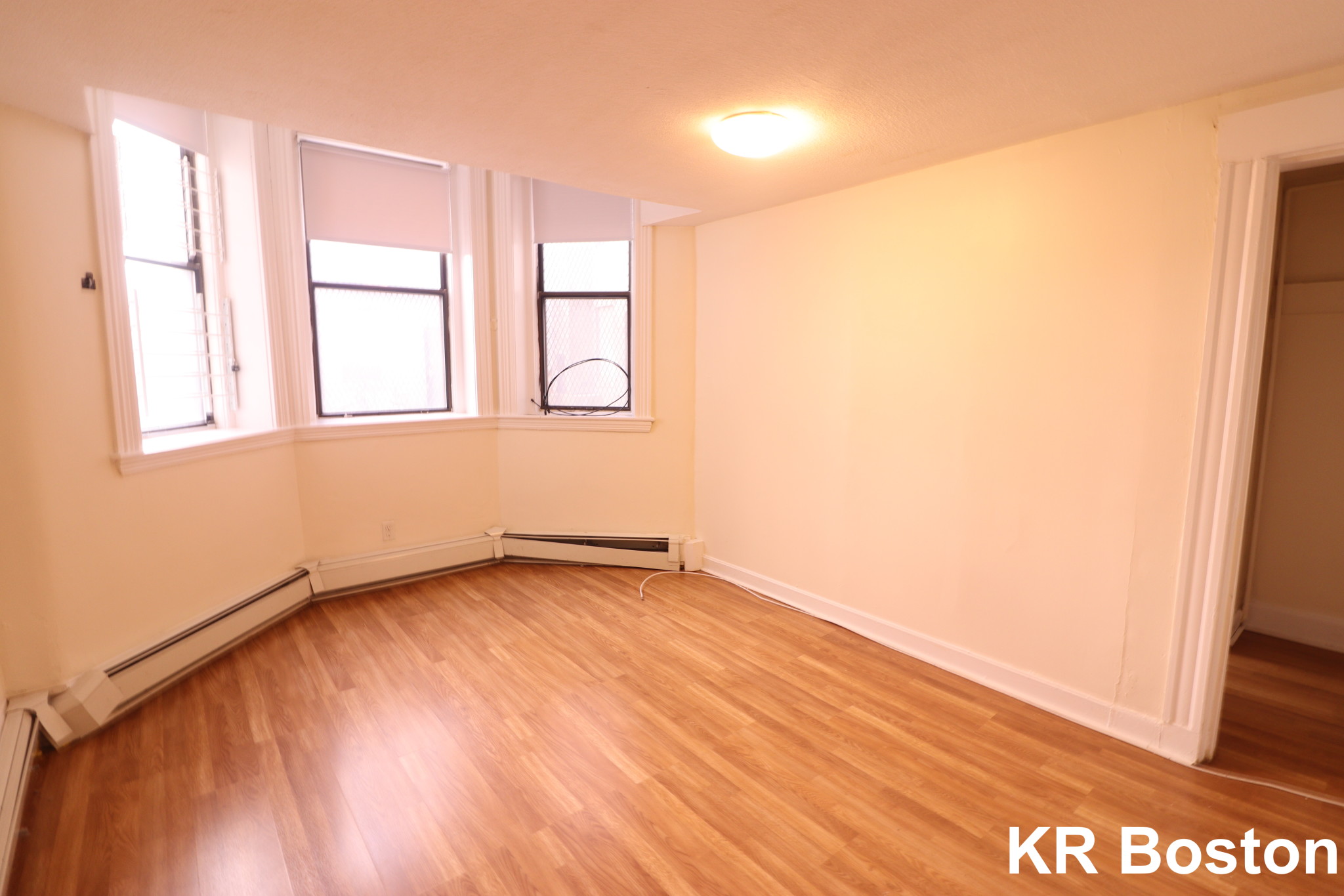 1 bed, 1 bath apartment for rent at 1161 Commonwealth Ave Unit 0C, Allston — photo 3 of 8