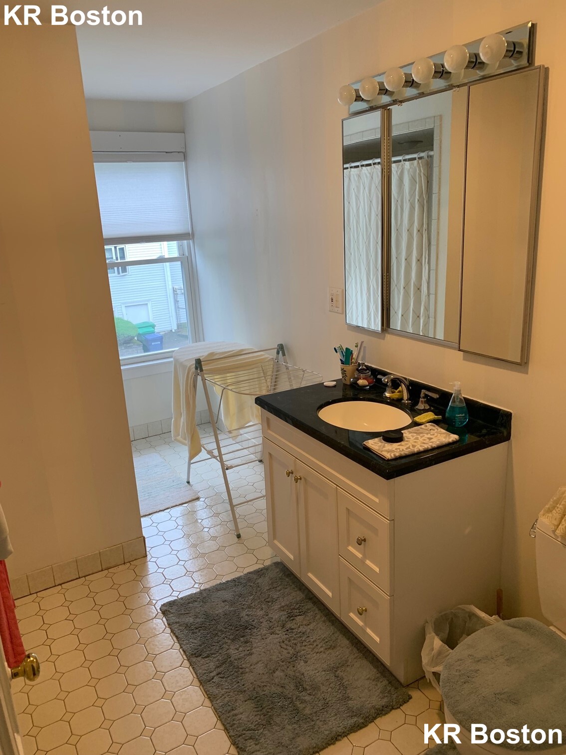 2 bed, 1 bath apartment for rent at 23 Minot Pl Unit 0, Newton — photo 4 of 7