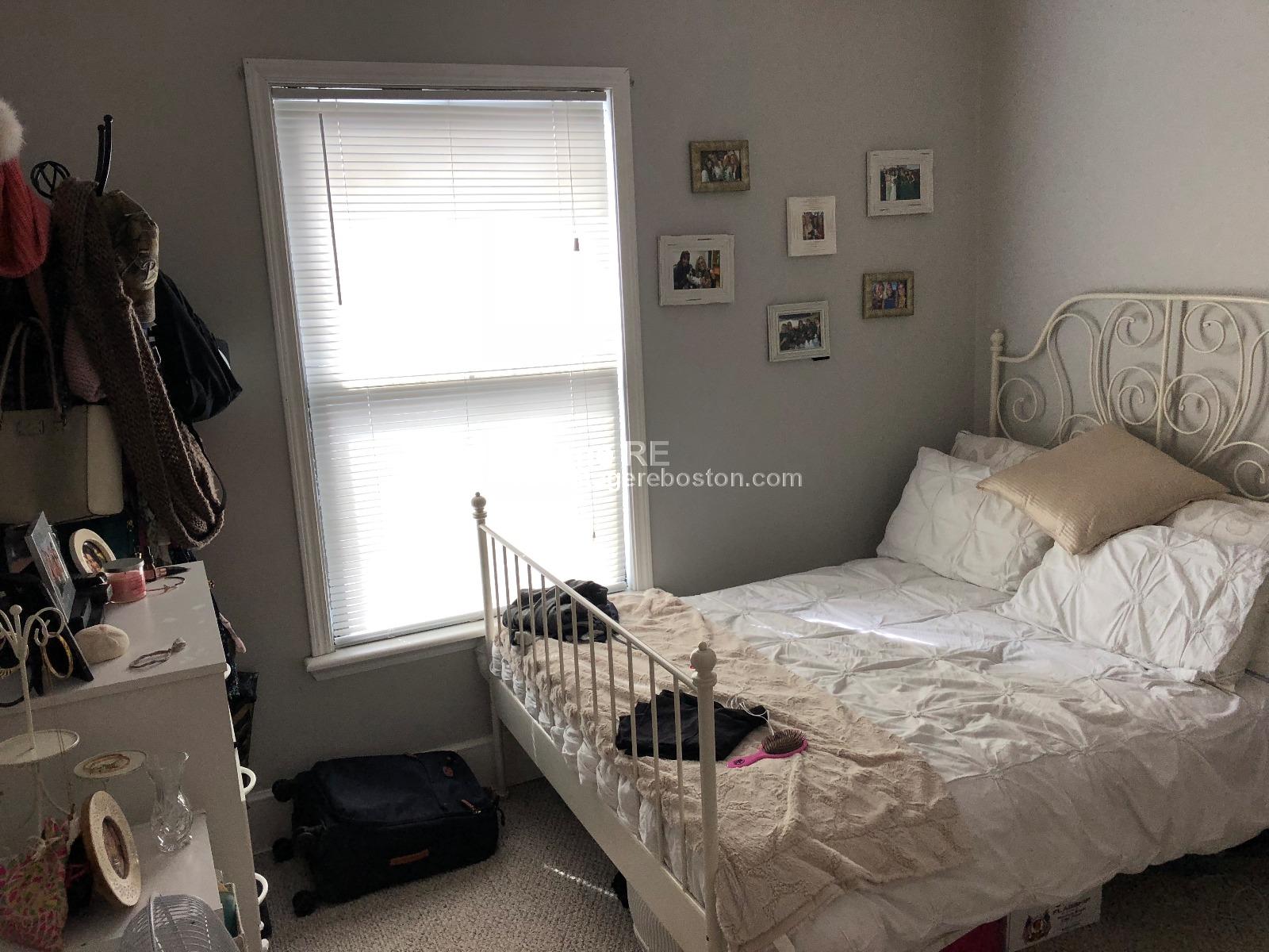 3 bed, 2 bath apartment for rent at 37 Sheafe St Unit 9, North End — photo 9 of 11