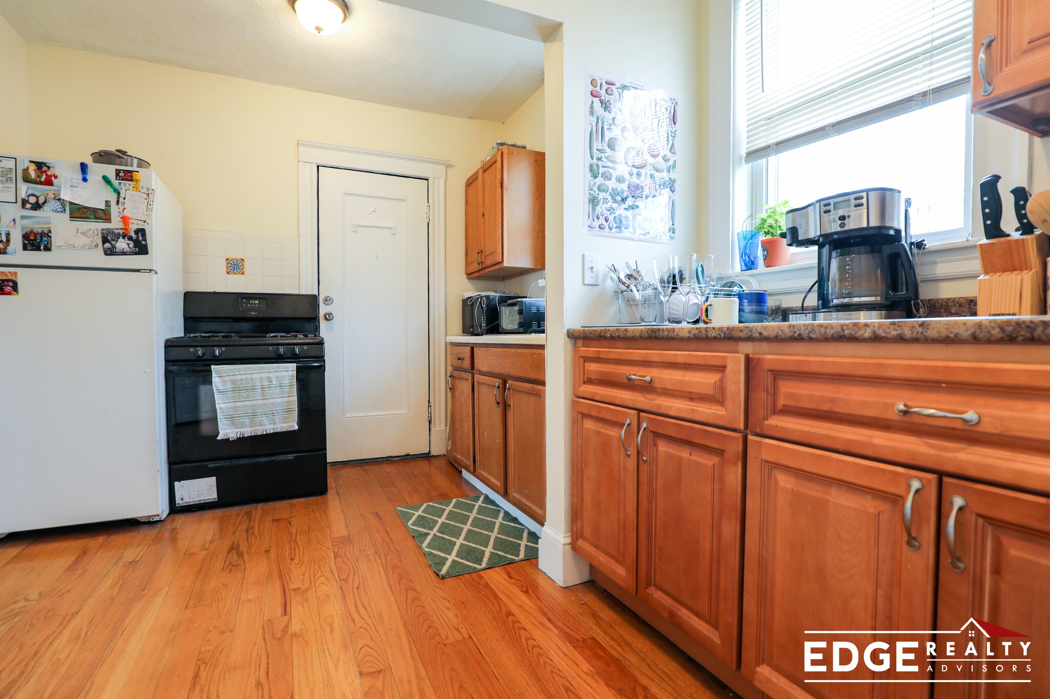 1 bed, 1 bath apartment for rent at 228 Foster St Unit 4, Brighton — photo 2 of 7