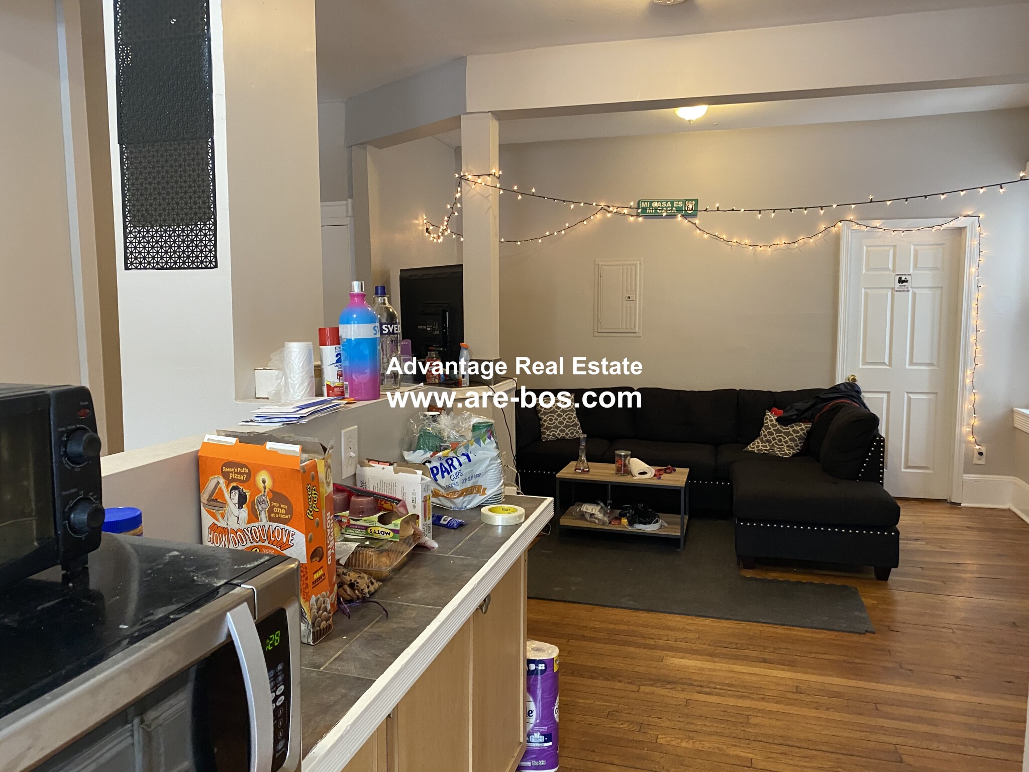 4 bed, 2 bath apartment for rent at 1066 Commonwealth Ave Unit 30, Allston — photo 20 of 23