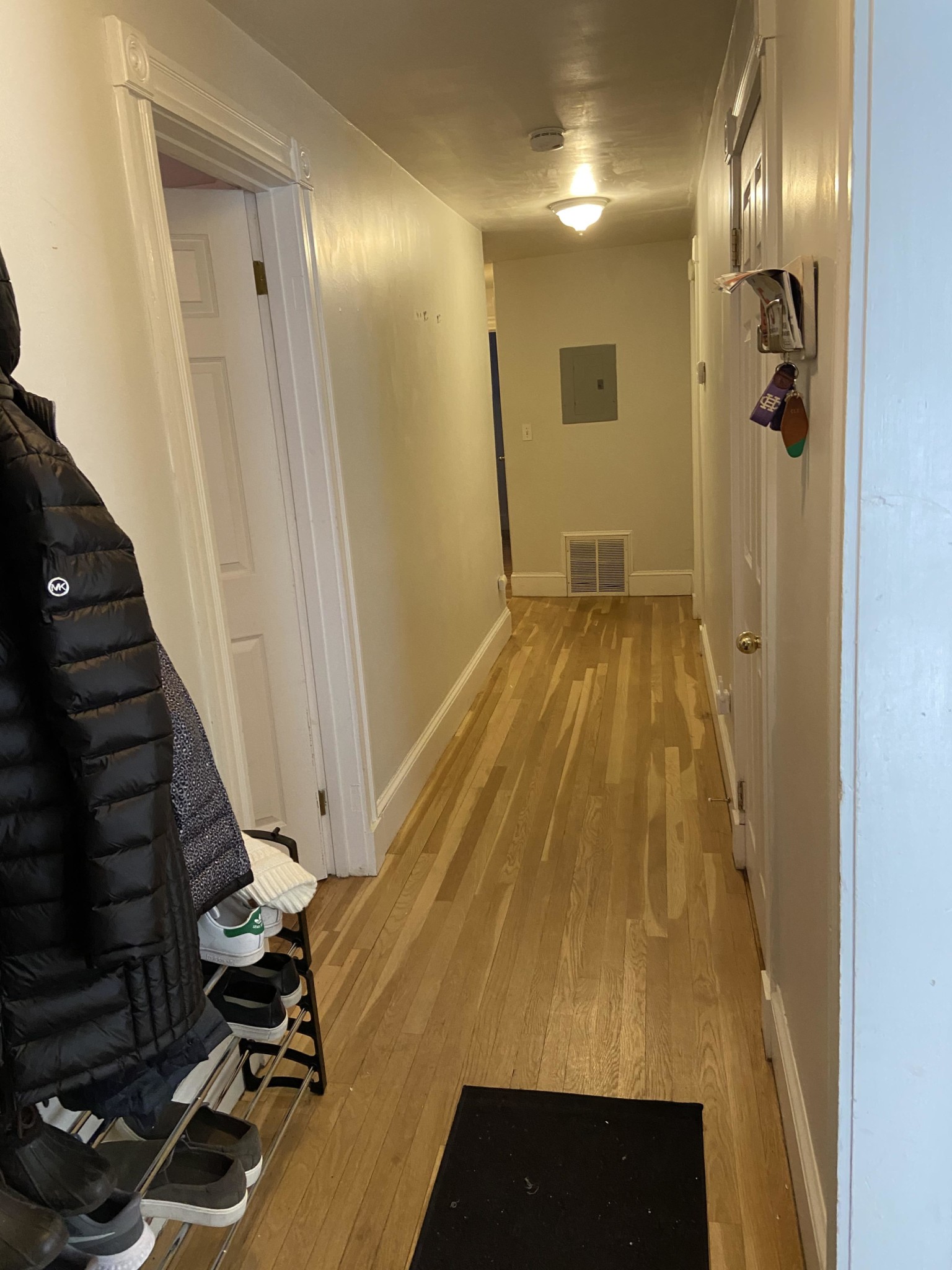 4 bed, 1 bath apartment for rent at 197 Green Unit 3, Central Square — photo 18 of 19