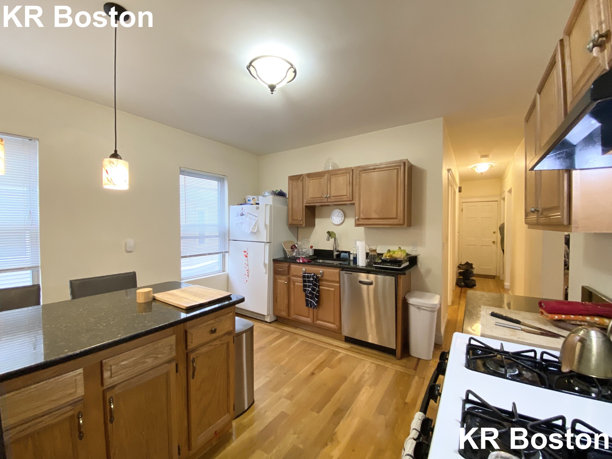 3 bed, 1.5 bath apartment for rent at 47 Easton St Unit 2, Allston — photo 30 of 46