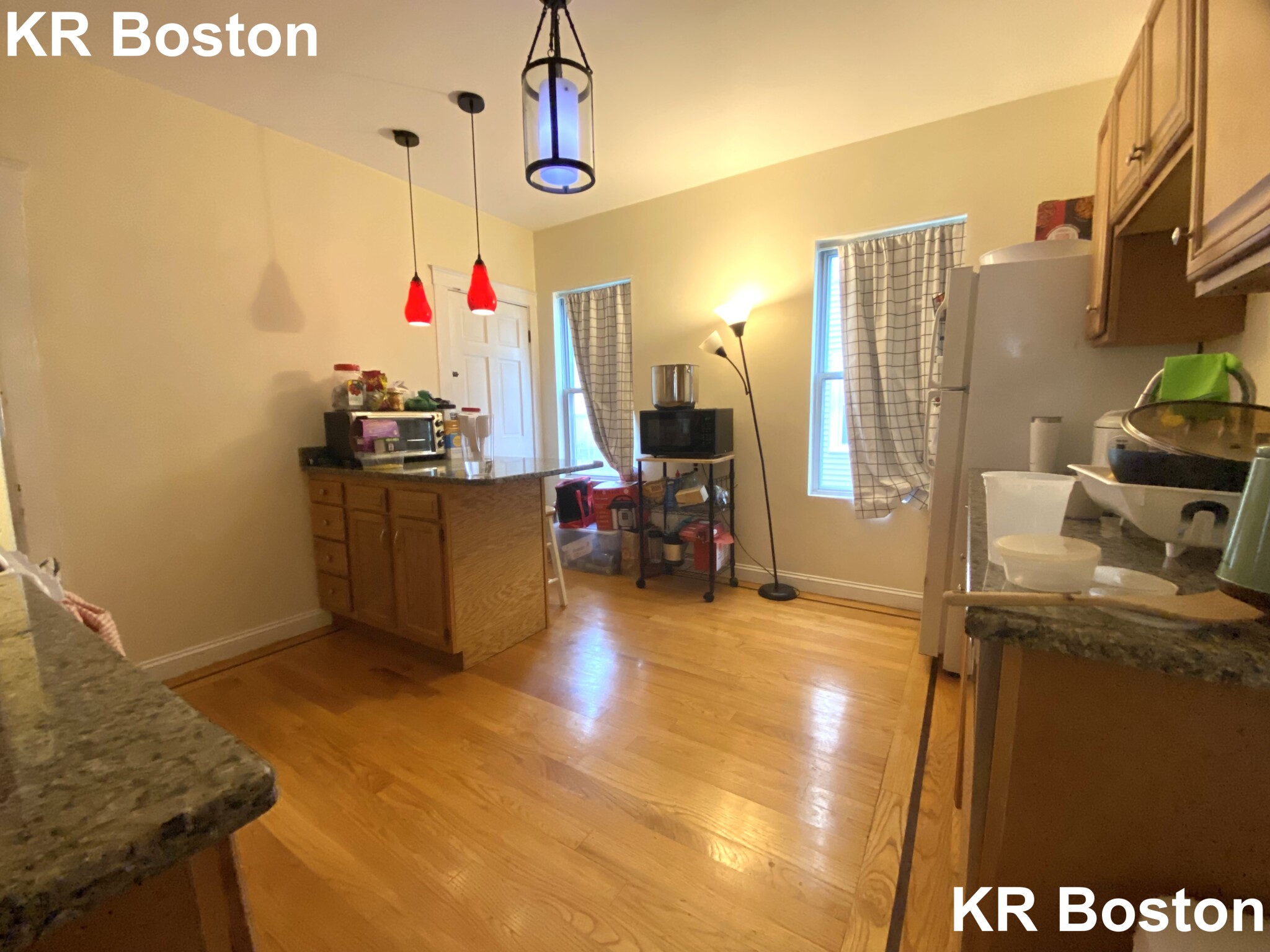 3 bed, 1.5 bath apartment for rent at 47 Easton St Unit 1, Allston — photo 31 of 35