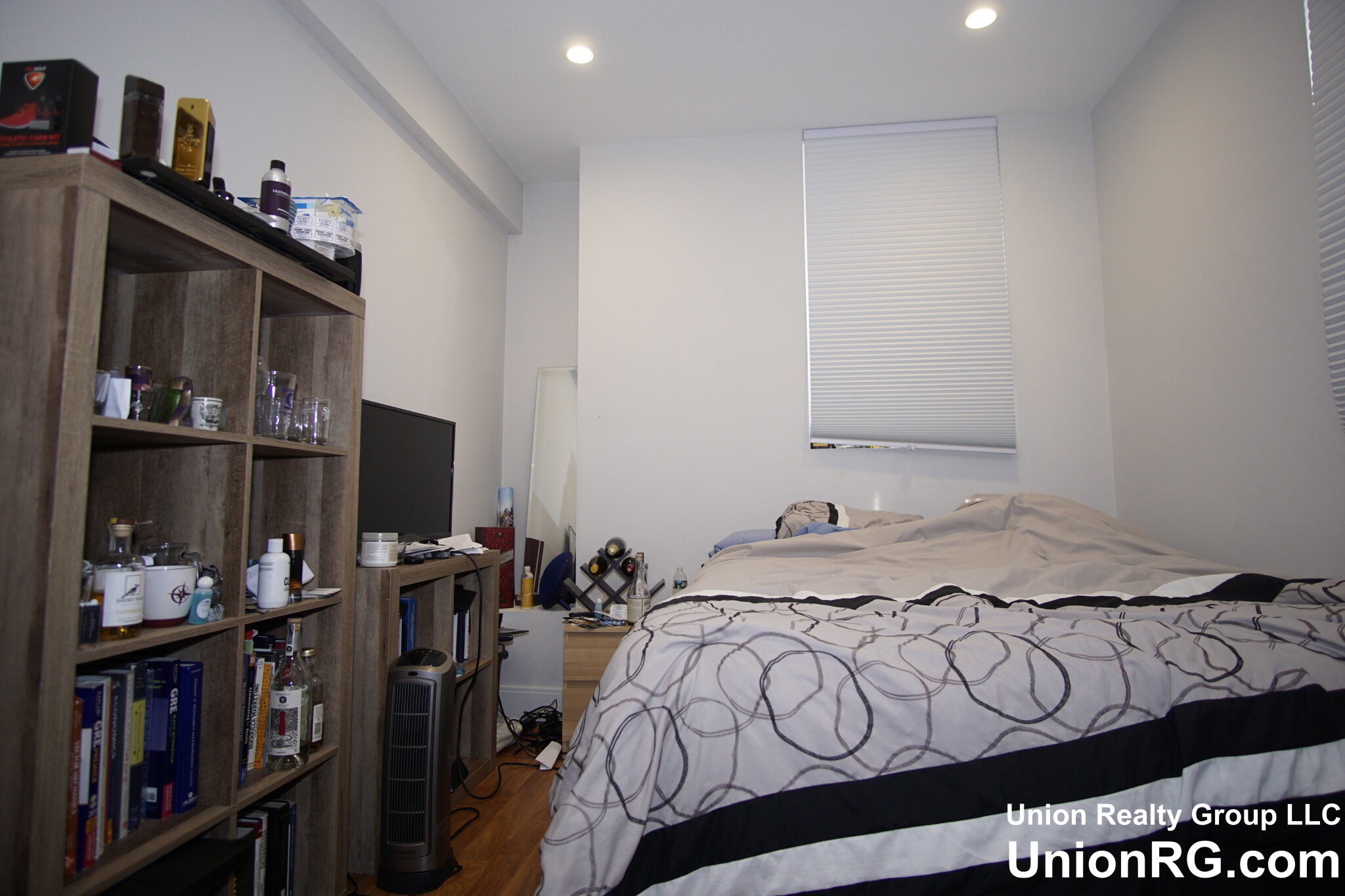 3 bed, 2 bath apartment for rent at 78 Forest St Unit 1, Roxbury — photo 34 of 36