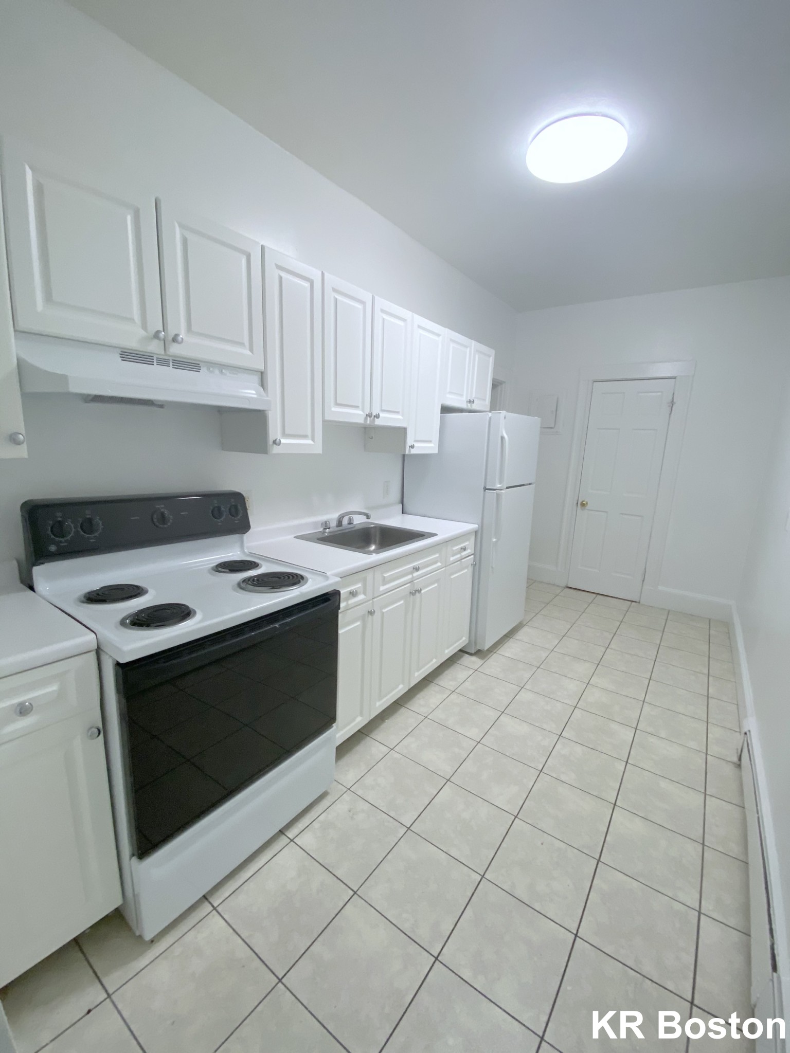 2 bed, 1 bath apartment for rent at 26 Fairbanks St Unit 33, Washington Square — photo 11 of 16