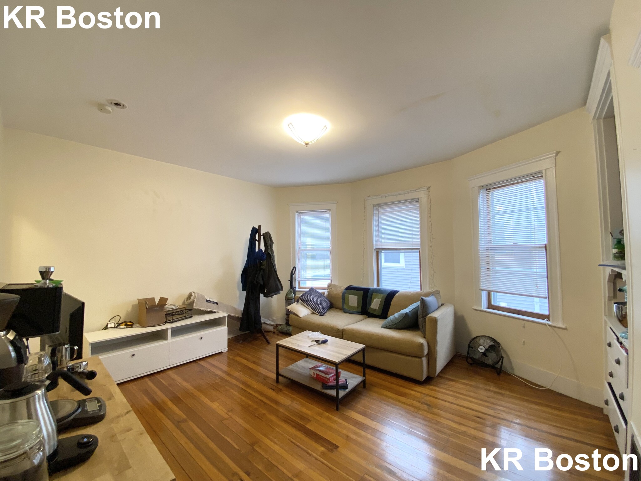 3 bed, 1.5 bath apartment for rent at 47 Easton St Unit 2, Allston — photo 33 of 46