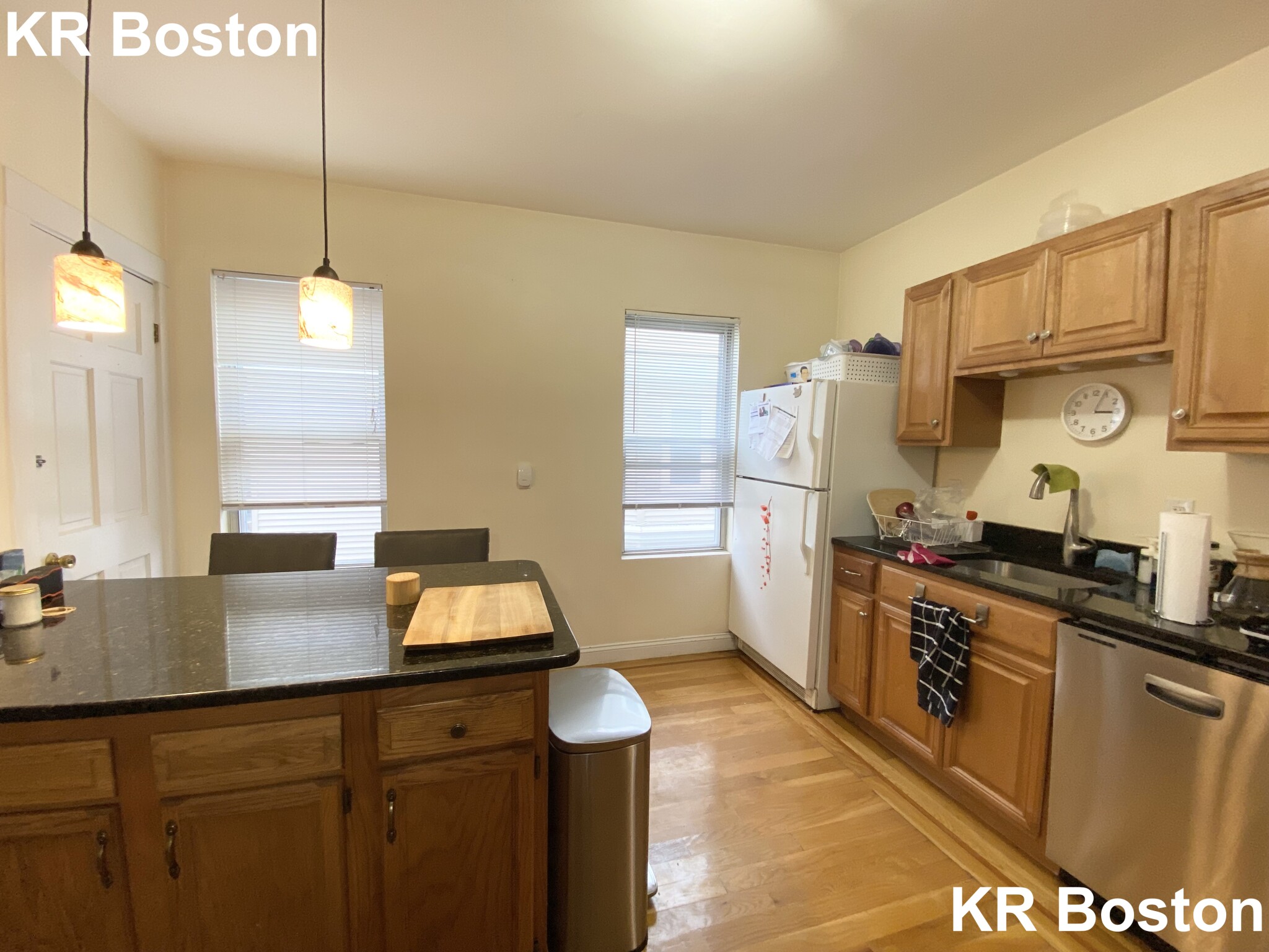 3 bed, 1.5 bath apartment for rent at 47 Easton St Unit 2, Allston — photo 35 of 46