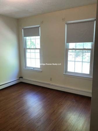 1 bed, 1 bath apartment for rent at 70 South St Unit 4, Jamaica Plain — photo 1 of 4