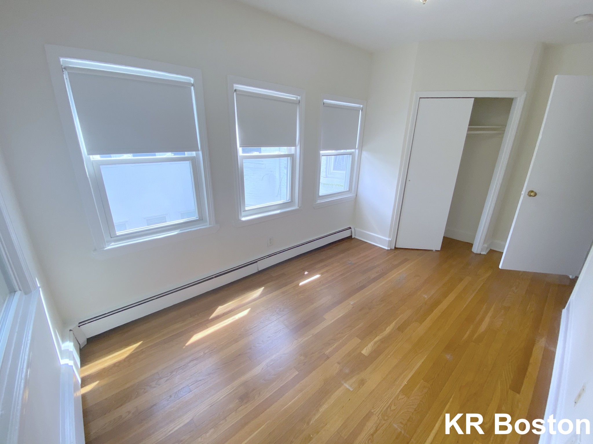 2 bed, 1 bath apartment for rent at 26 Fairbanks St Unit 33, Washington Square — photo 15 of 16