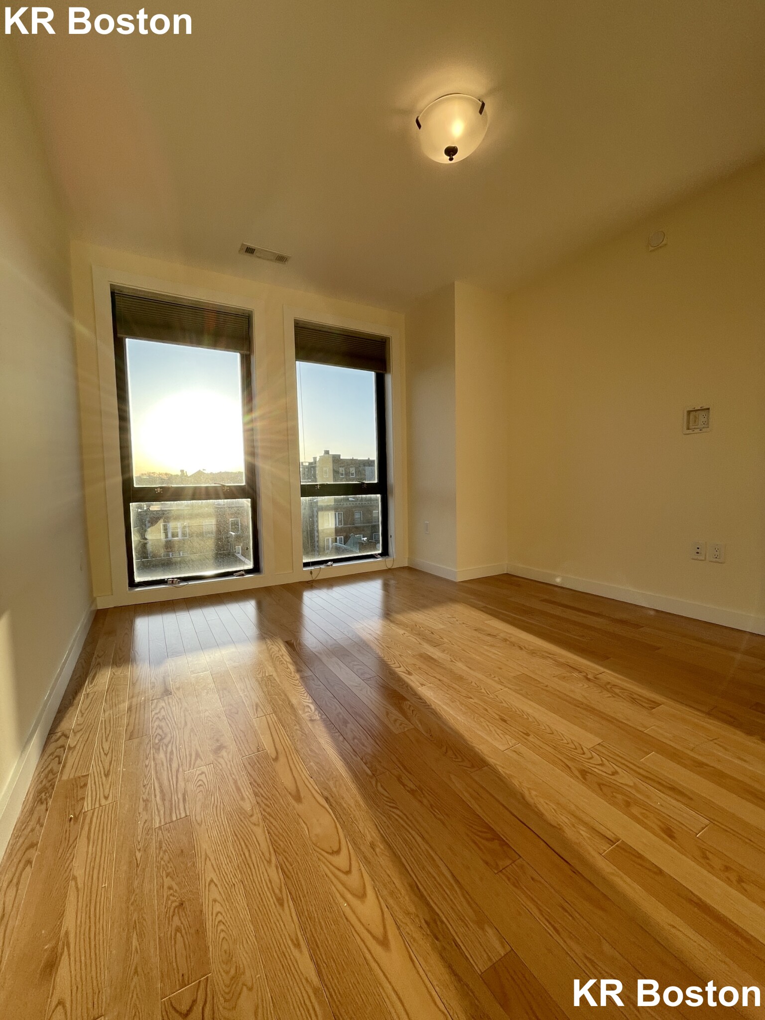 2 bed, 1 bath apartment for rent at 9 Miner St Unit 502, Fenway — photo 8 of 8