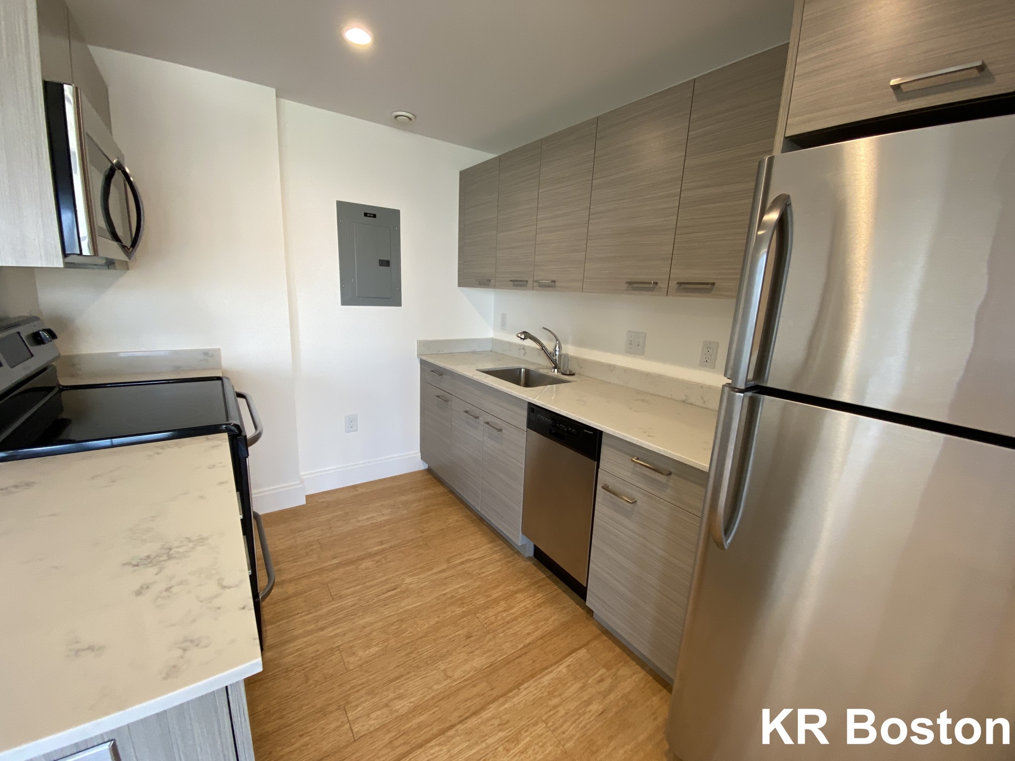 1 bed, 1 bath apartment for rent at 46 Malvern St Unit 601, Allston — photo 1 of 12