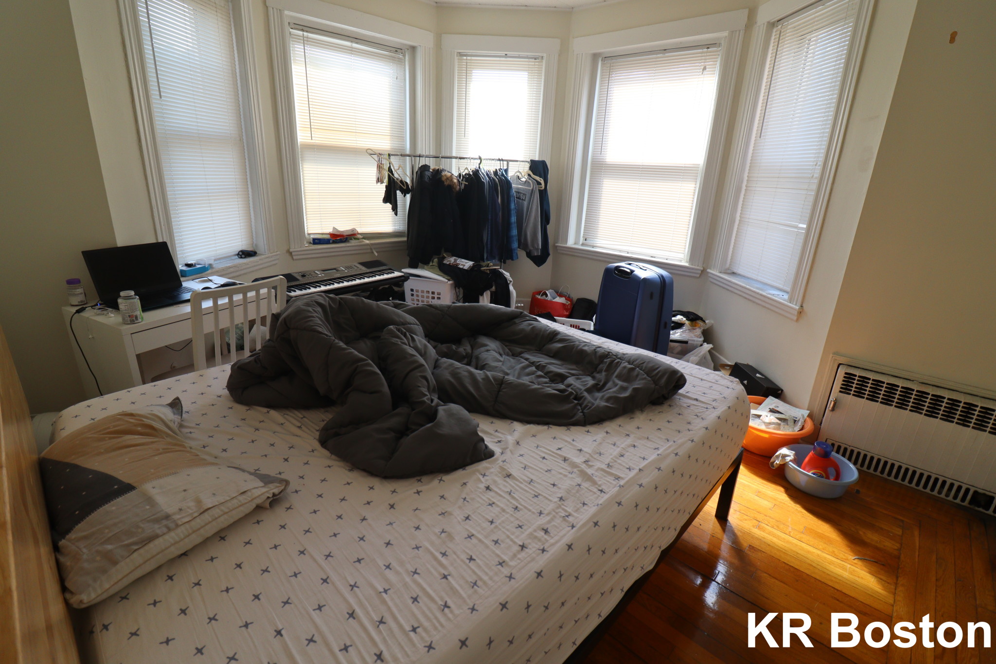 2 bed, 1 bath apartment for rent at 122 Warren St Unit 25, Brighton — photo 3 of 5