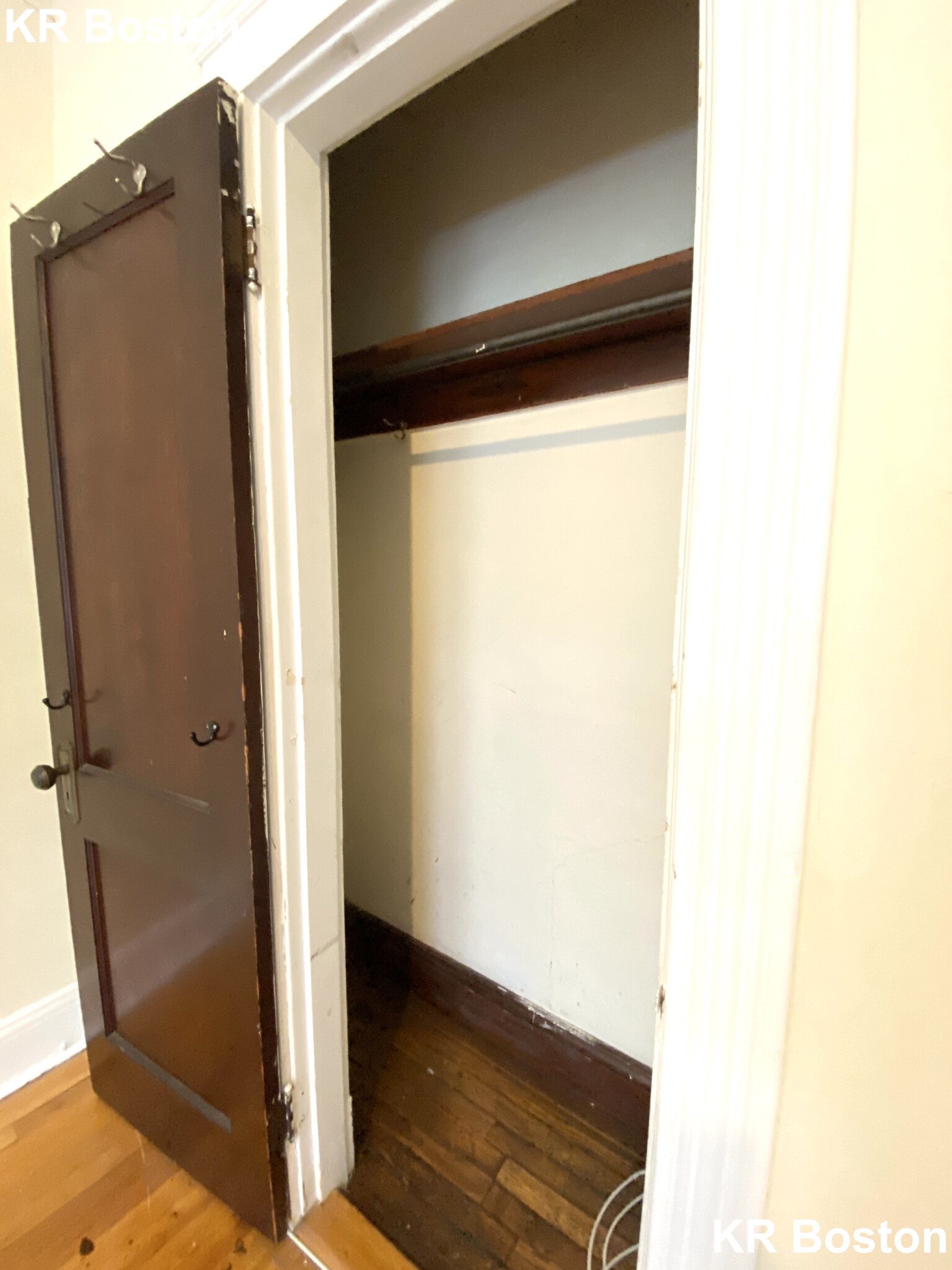 1 split bed, 1 bath apartment for rent at 1453 Commonwealth Ave Unit 31, Brighton — photo 8 of 11