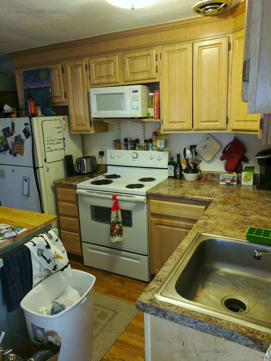 1 bed, 1 bath apartment for rent at 445 Washington St Unit 203, Brighton — photo 2 of 5