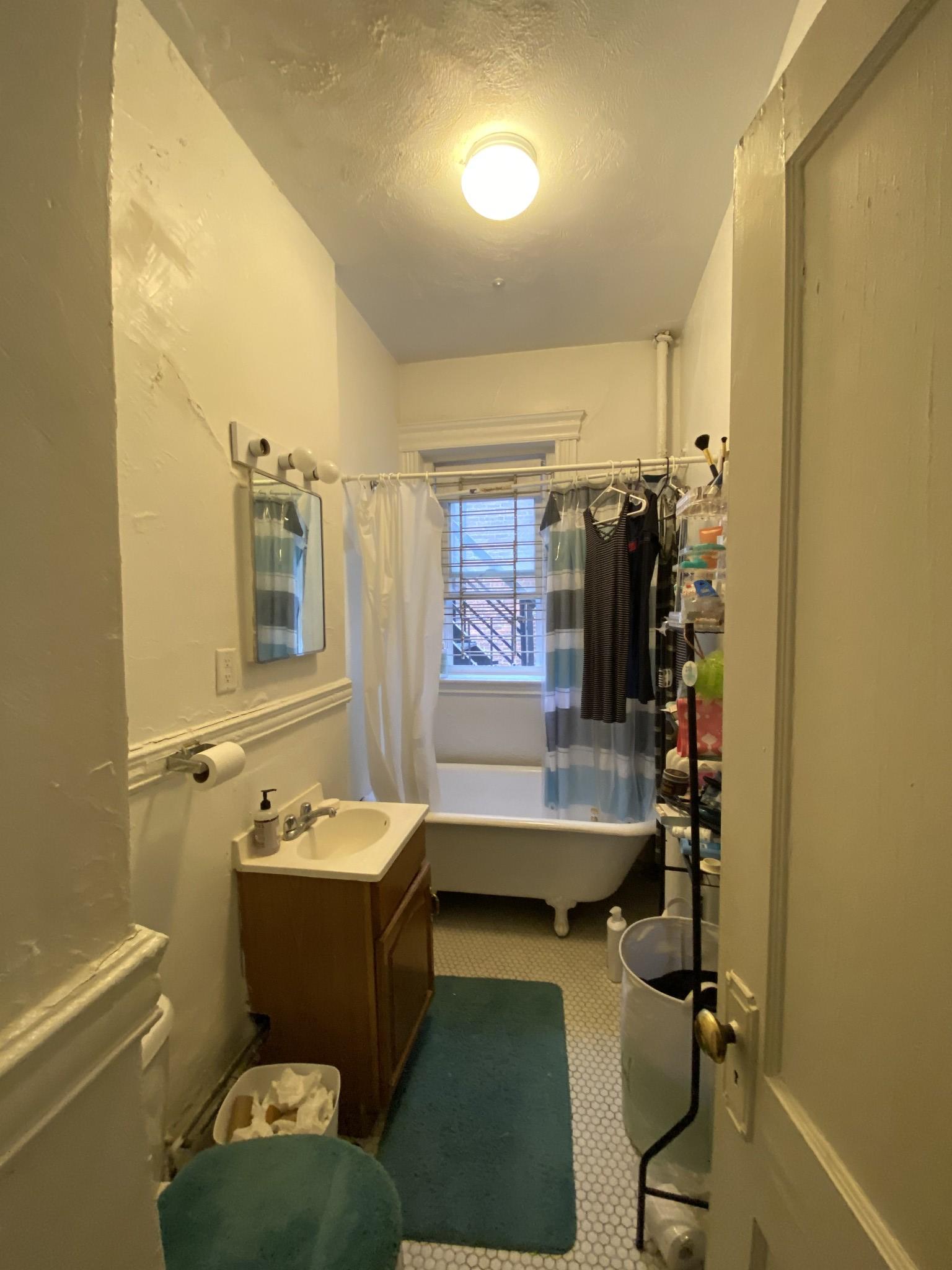 Studio bed, 1 bath apartment for rent at 6 Walbridge St Unit 2, Allston — photo 7 of 8