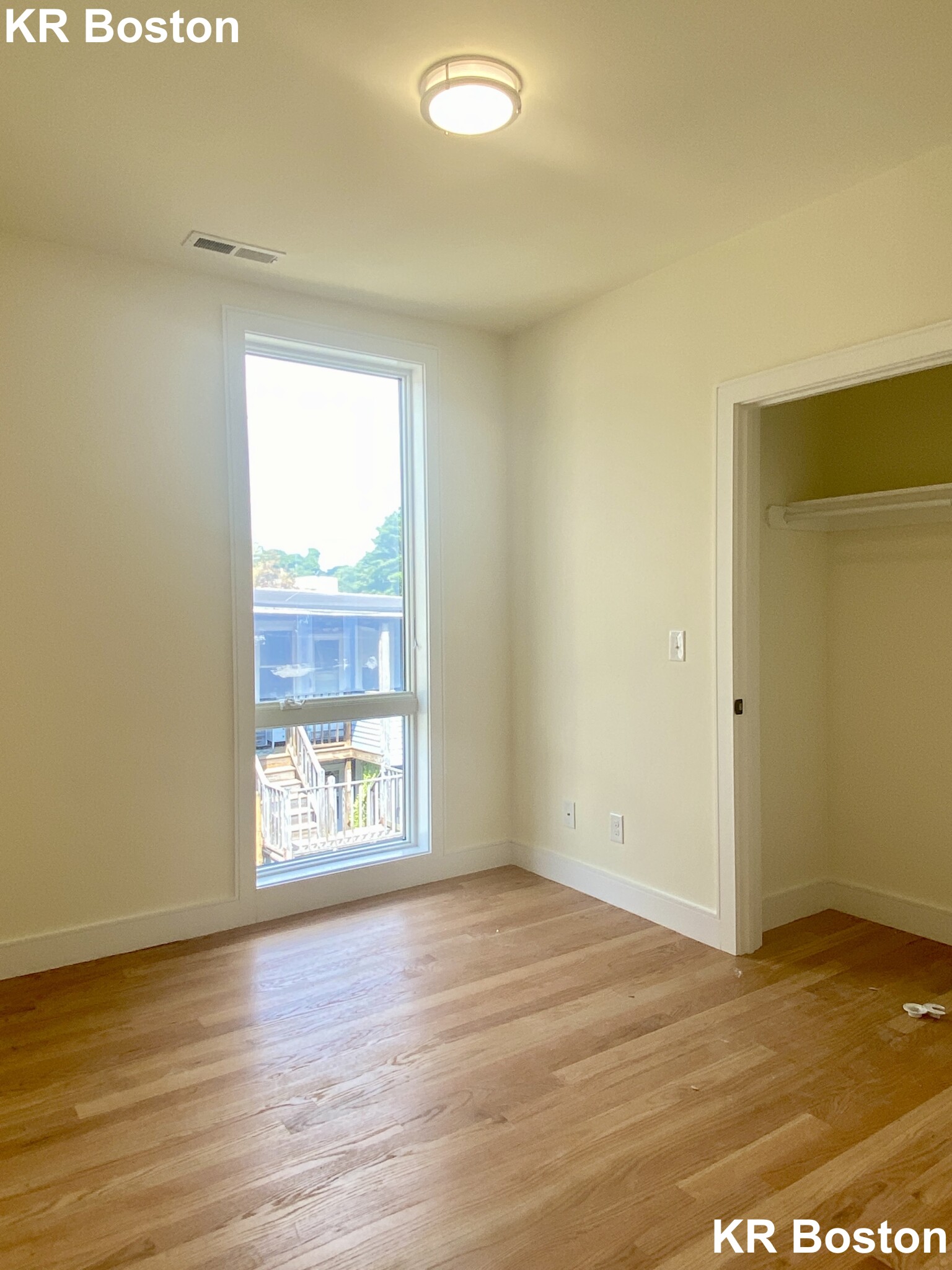 3 bed, 2.5 bath apartment for rent at 64 Cameron St Unit 4, Brookline Village — photo 4 of 16