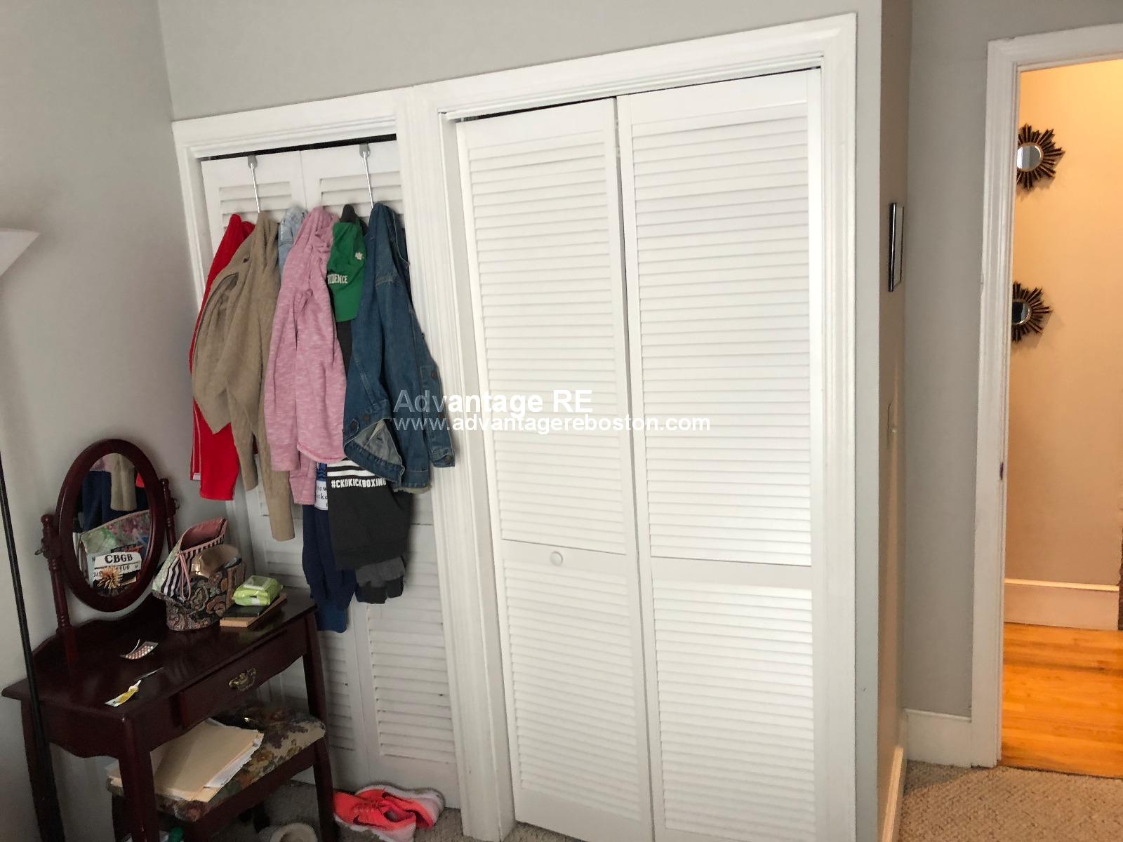 3 bed, 2 bath apartment for rent at 37 Sheafe St Unit 9, North End — photo 6 of 11