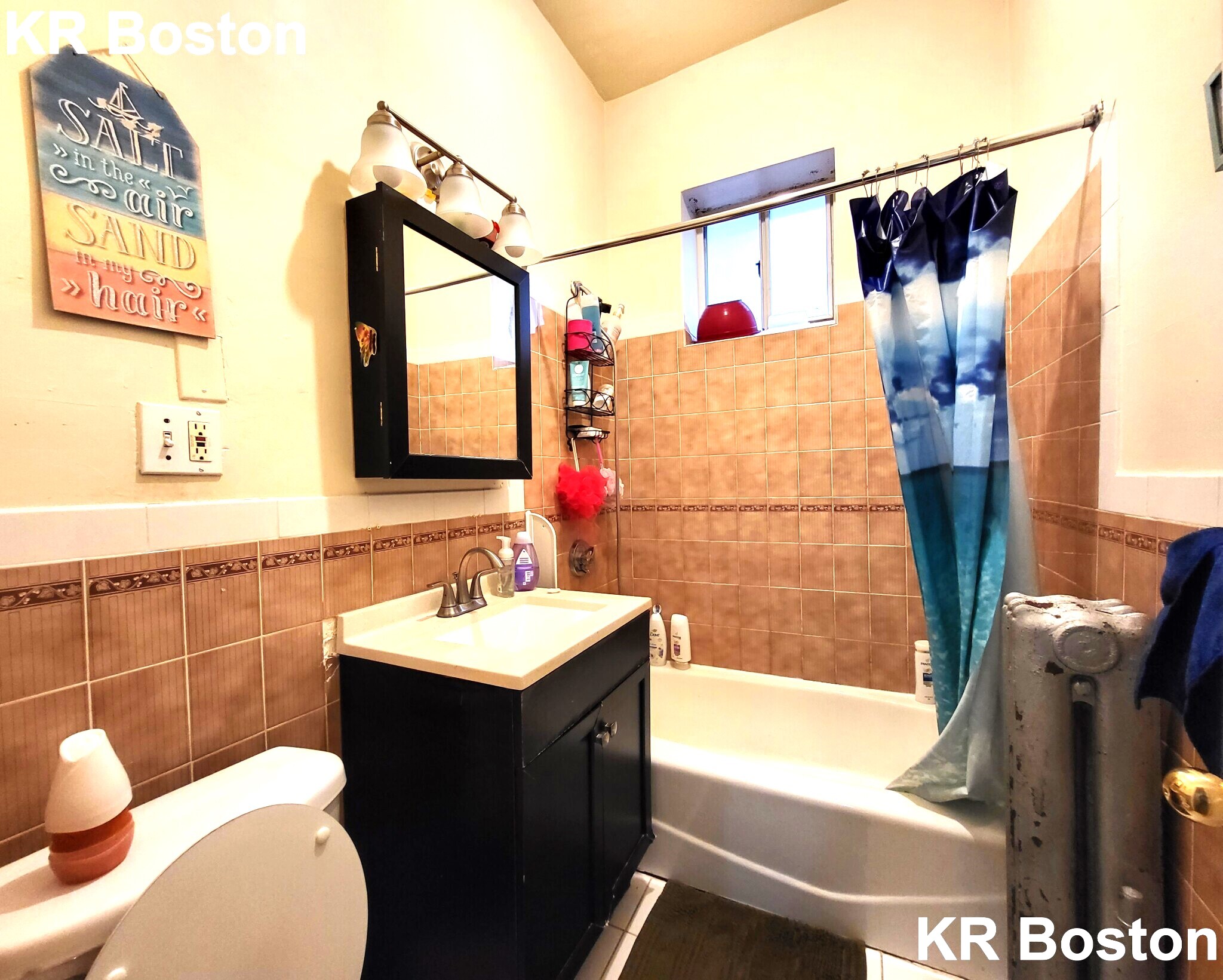 4 bed, 2 bath apartment for rent at 8 Price Rd Unit 2, Allston — photo 4 of 5