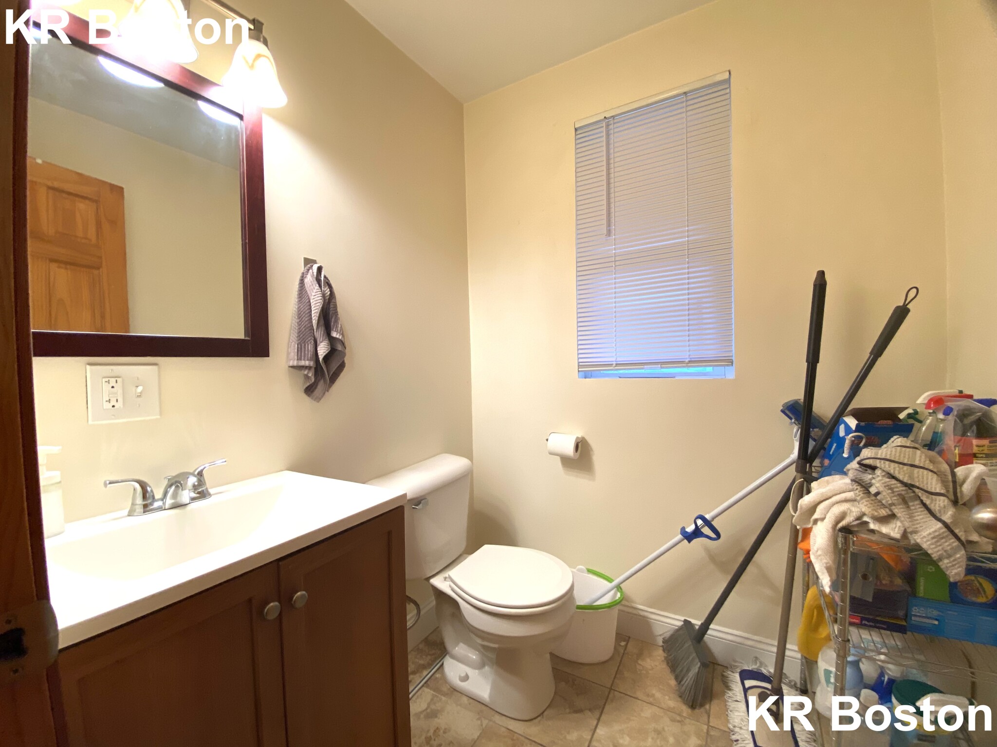 3 bed, 1.5 bath apartment for rent at 47 Easton St Unit 2, Allston — photo 39 of 46