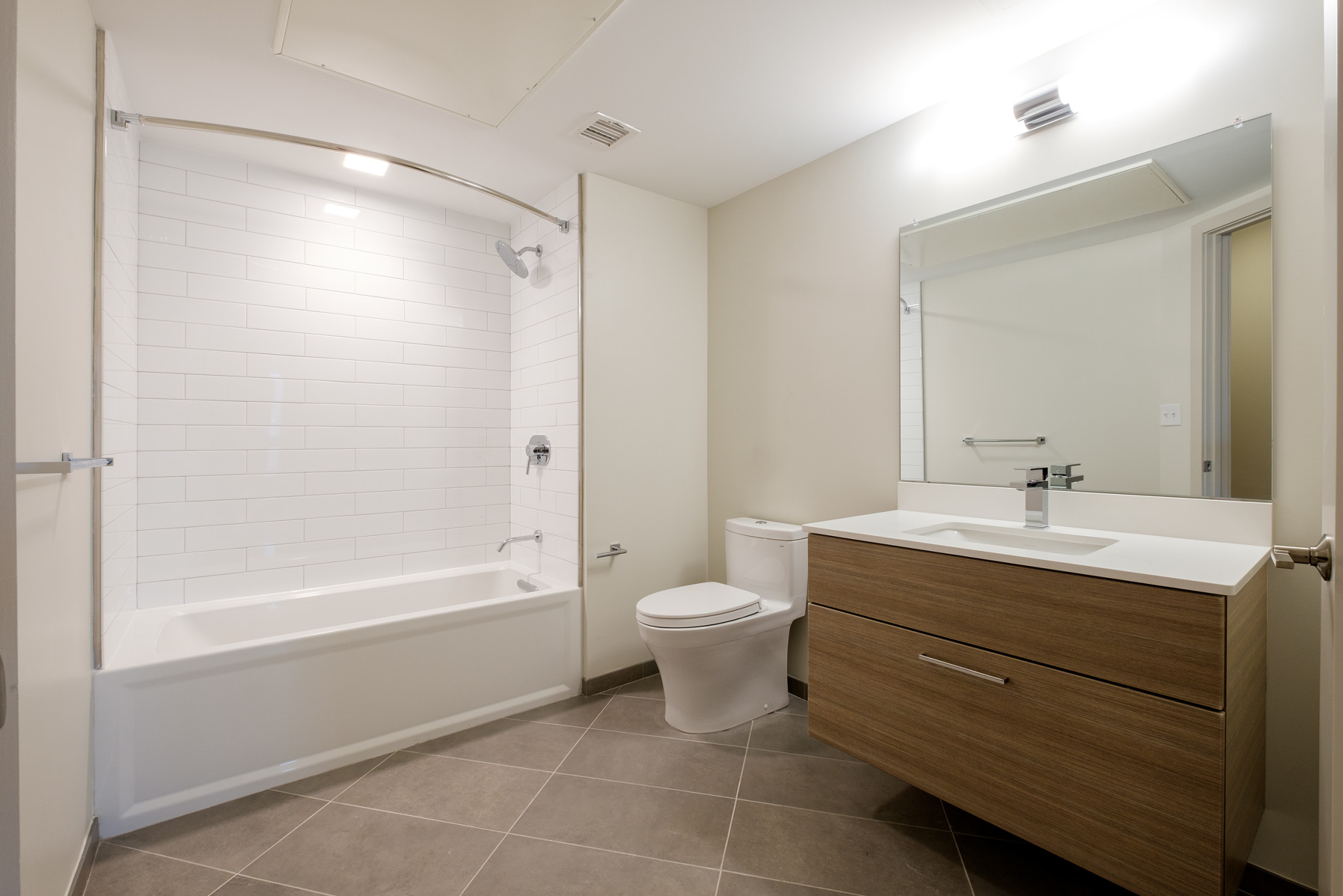 455 Harvard St, North Brookline