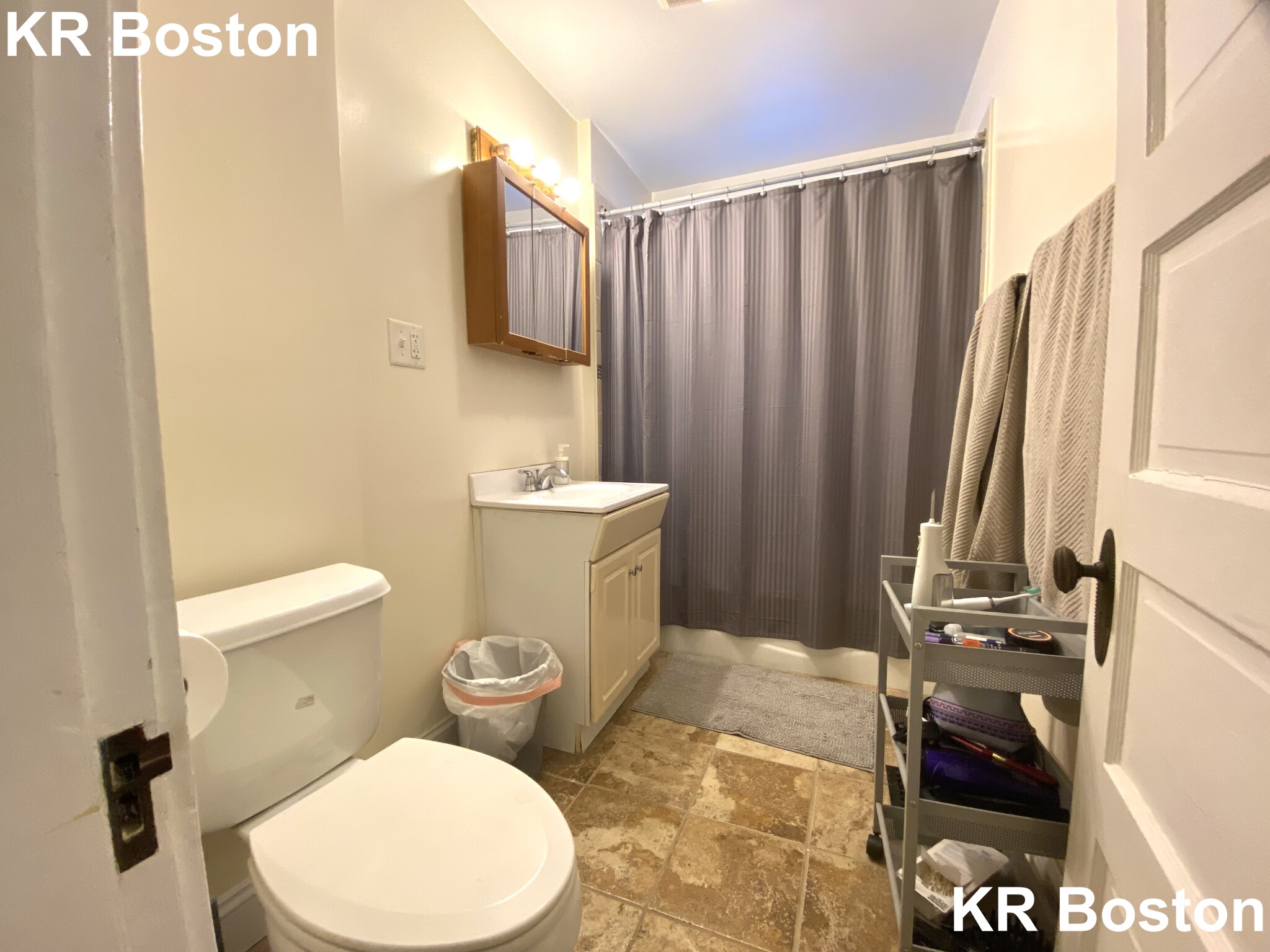 3 bed, 1.5 bath apartment for rent at 47 Easton St Unit 2, Allston — photo 45 of 46