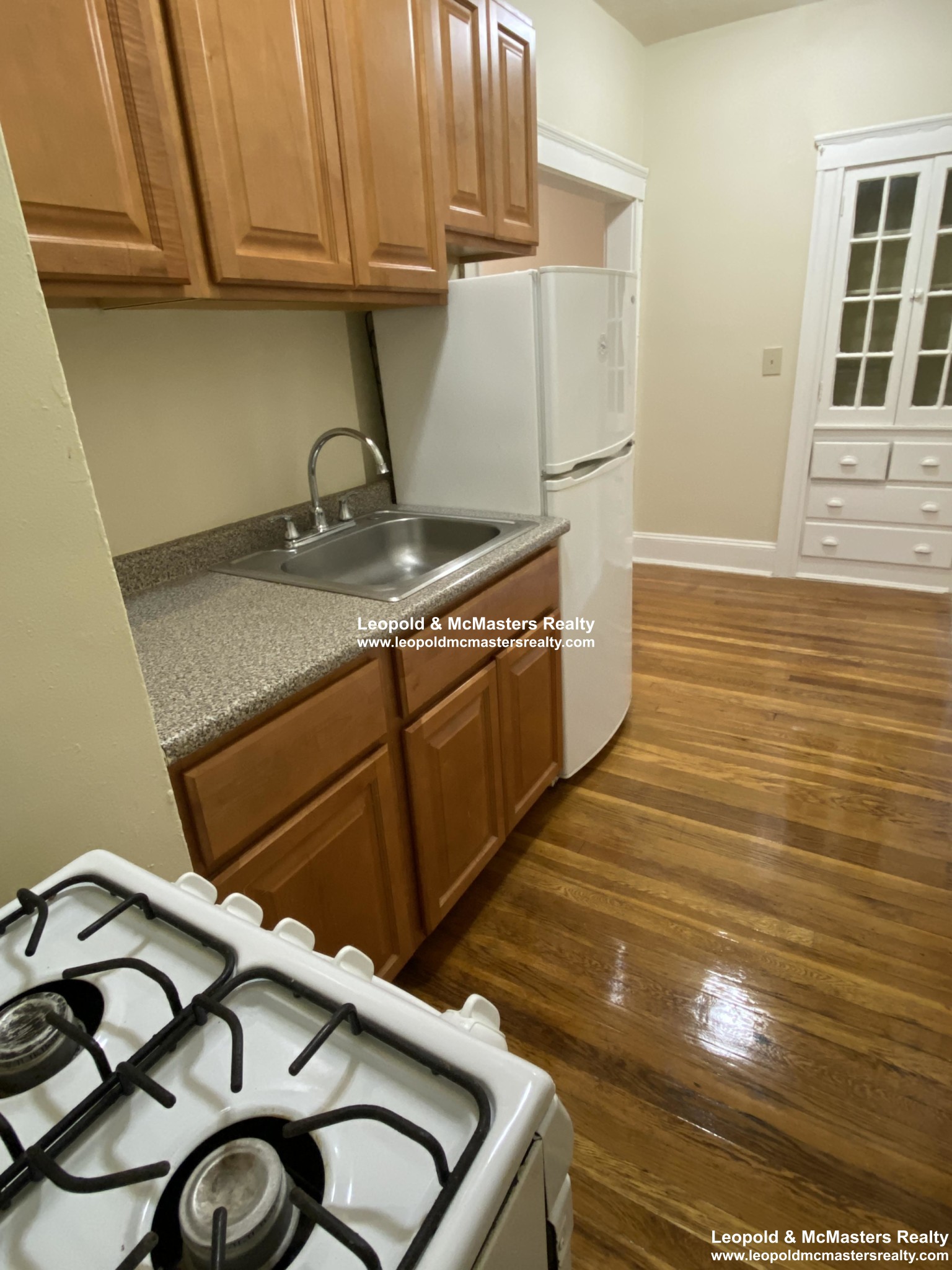 1 bed, 1 bath apartment for rent at 223 Essex St Unit 47, Wyoming — photo 12 of 13