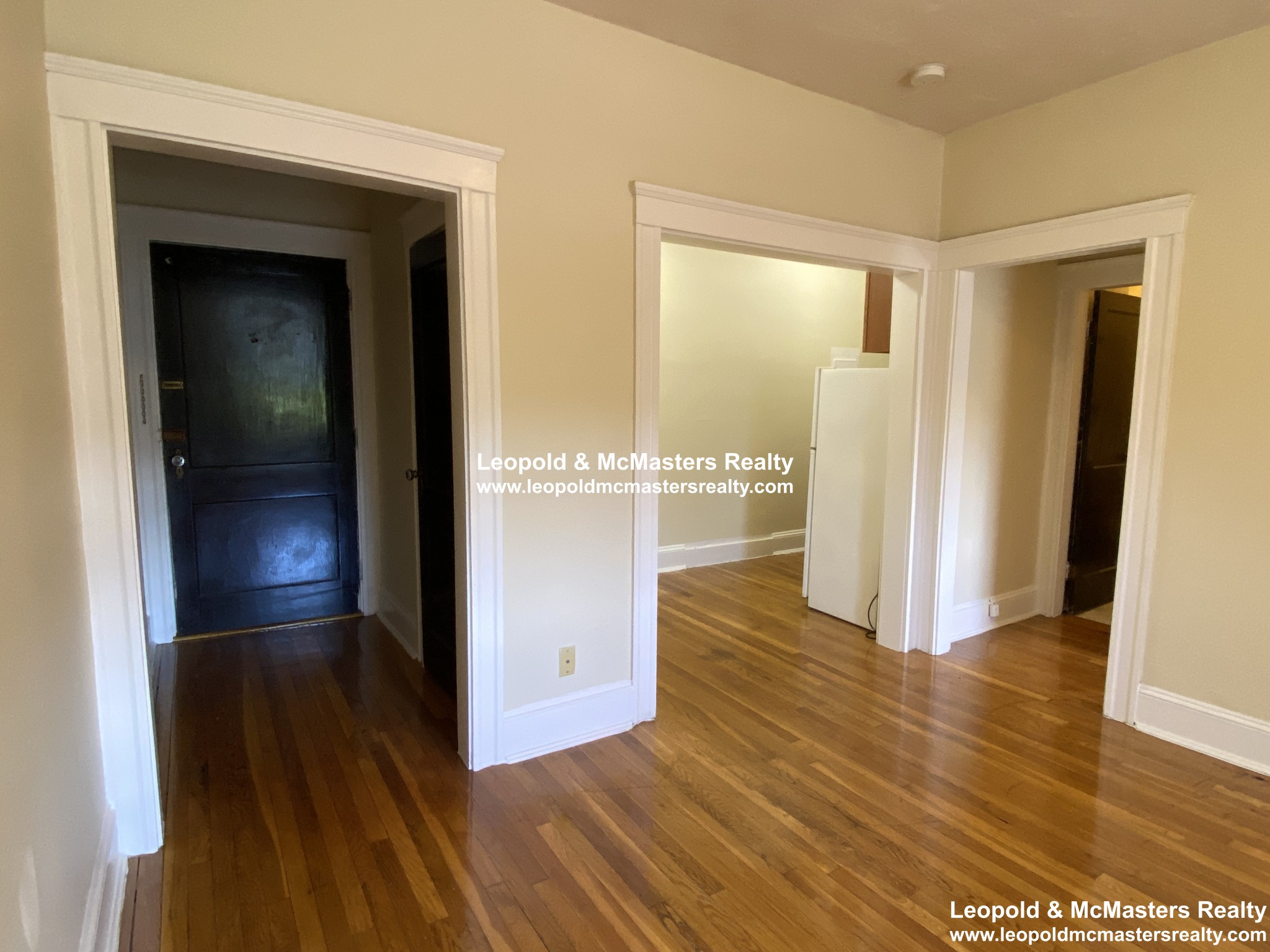 1 bed, 1 bath apartment for rent at 223 Essex St Unit 47, Wyoming — photo 1 of 13