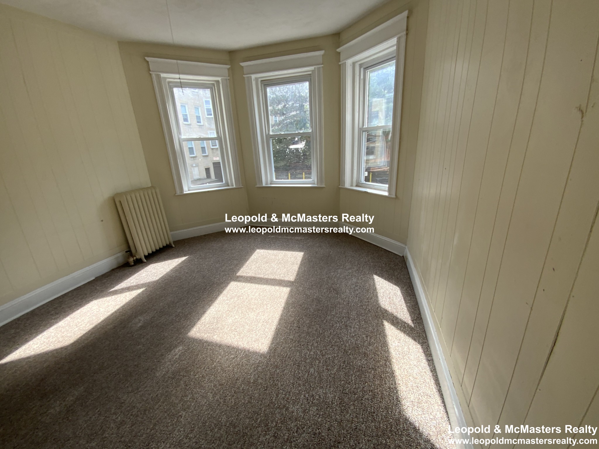 1 bed, 1 bath apartment for rent at 217 Kelton St Unit 15, Brighton — photo 1 of 13