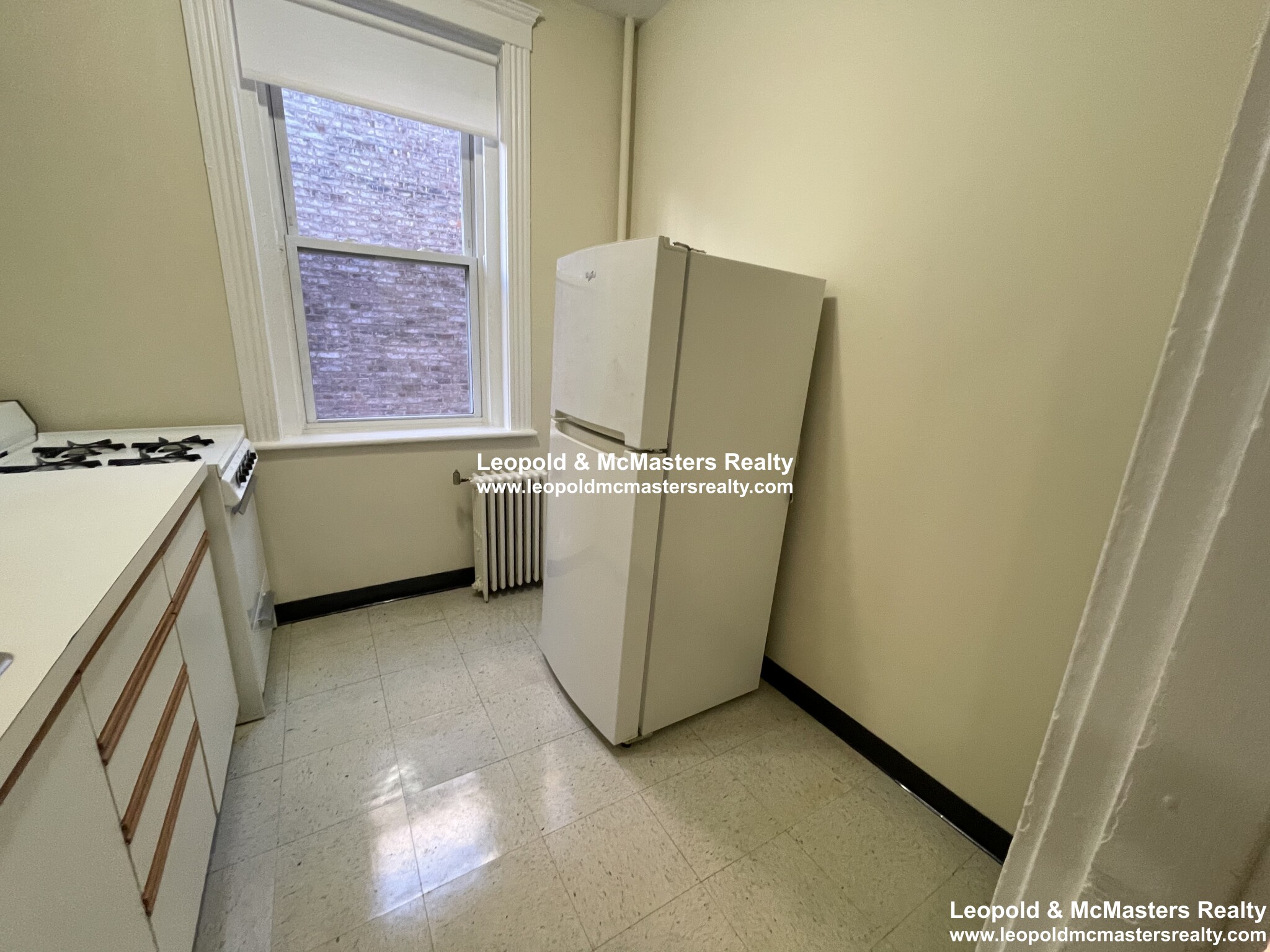 Studio bed, 1 bath apartment for rent at 31 Gardner St Unit 12A, Allston — photo 5 of 9