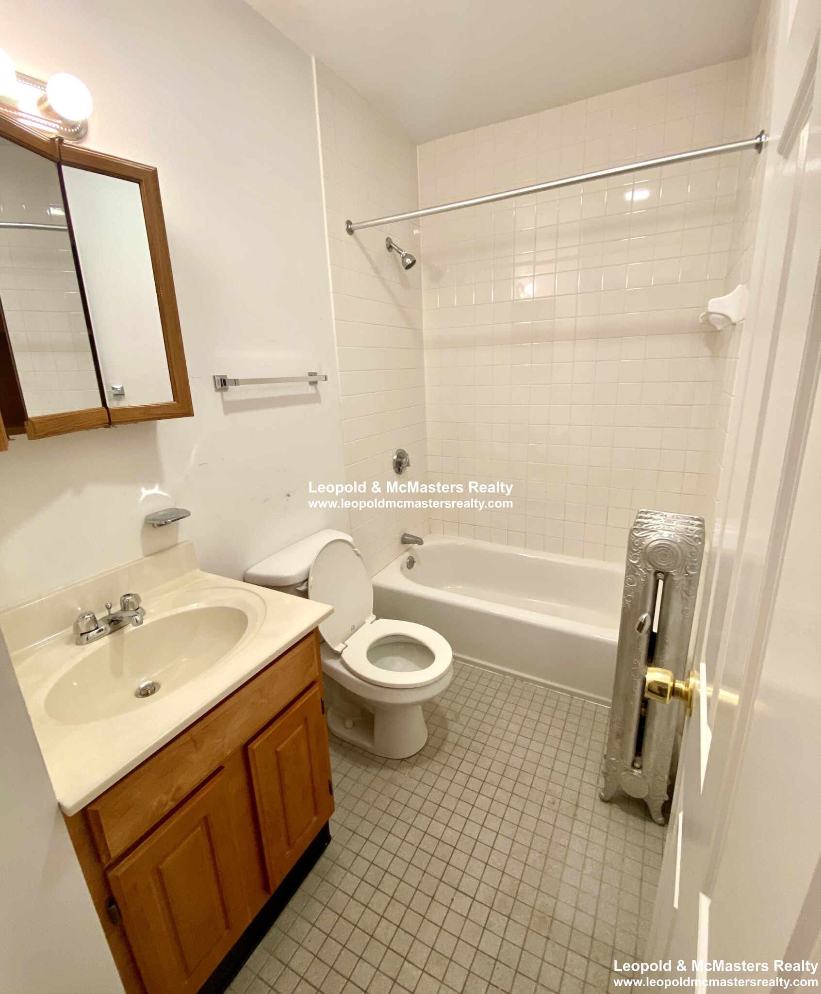1 bed, 1 bath apartment for rent at 464 Salem St Unit 8, Medford — photo 8 of 11