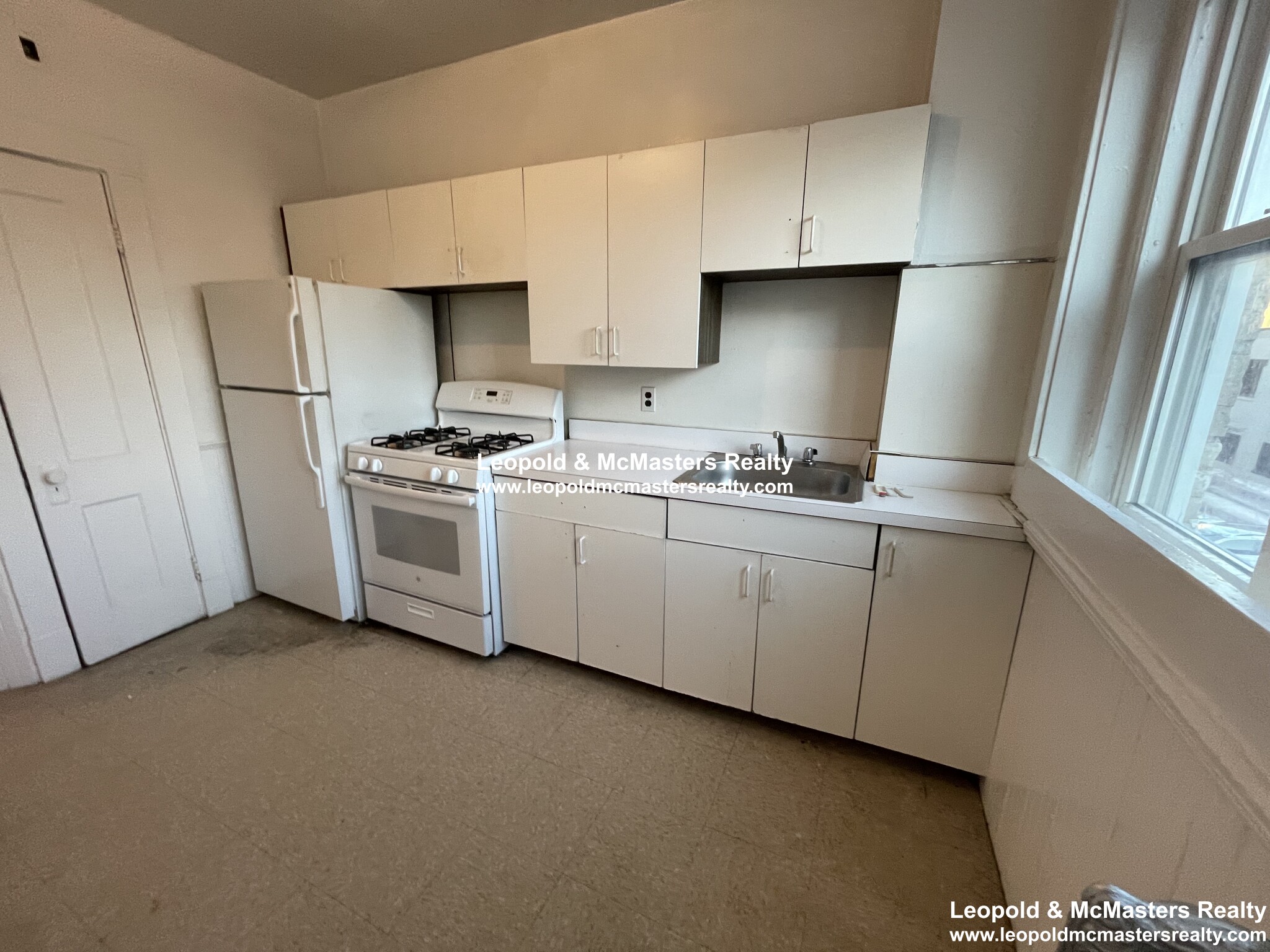 2 bed, 1 bath apartment for rent at 30 Medfield St Unit 2, Fenway — photo 3 of 16