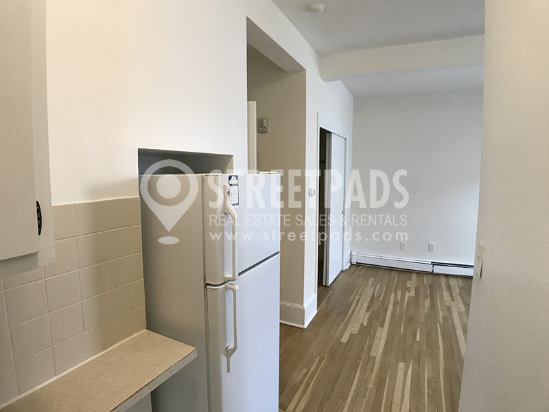Studio bed, 1 bath apartment for rent at 1539 Beacon St Unit 23, Coolidge Corner — photo 4 of 14