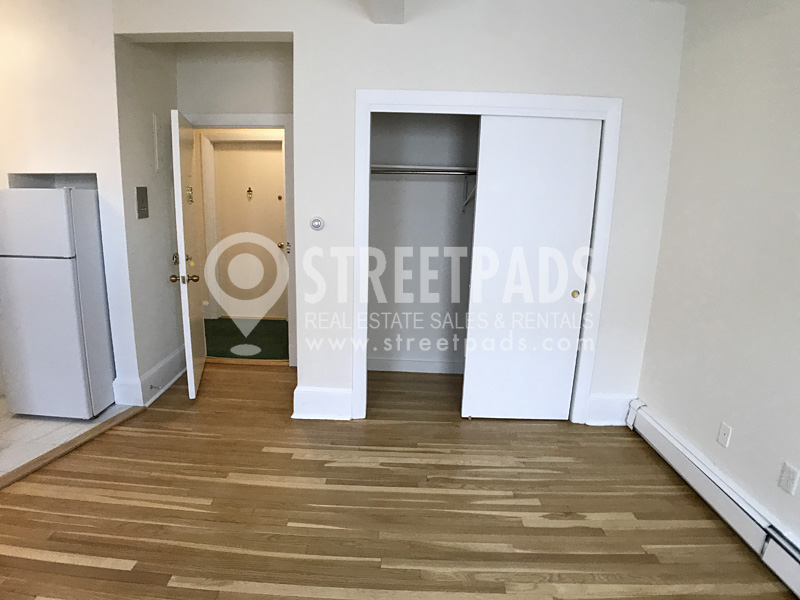 Studio bed, 1 bath apartment for rent at 1539 Beacon St Unit 23, Coolidge Corner — photo 8 of 14