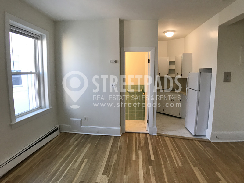 Studio bed, 1 bath apartment for rent at 1539 Beacon St Unit 23, Coolidge Corner — photo 9 of 14