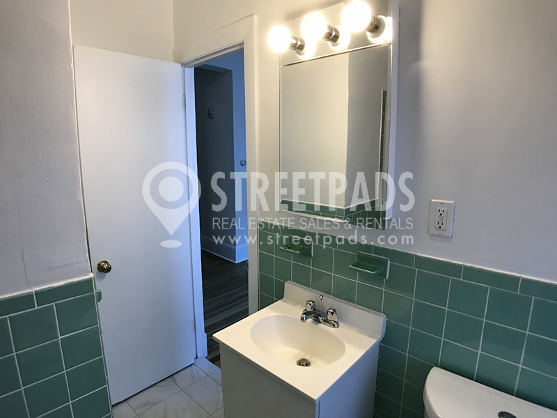 Studio bed, 1 bath apartment for rent at 1539 Beacon St Unit 23, Coolidge Corner — photo 12 of 14