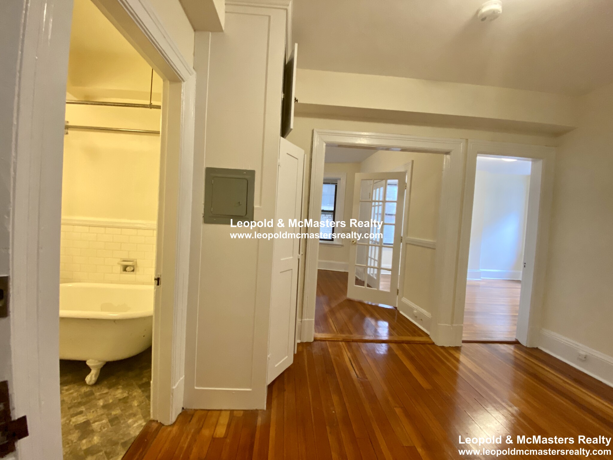 2 bed, 1 bath apartment for rent at 885 Massachusetts Ave Unit 25U, Mid Cambridge — photo 5 of 17