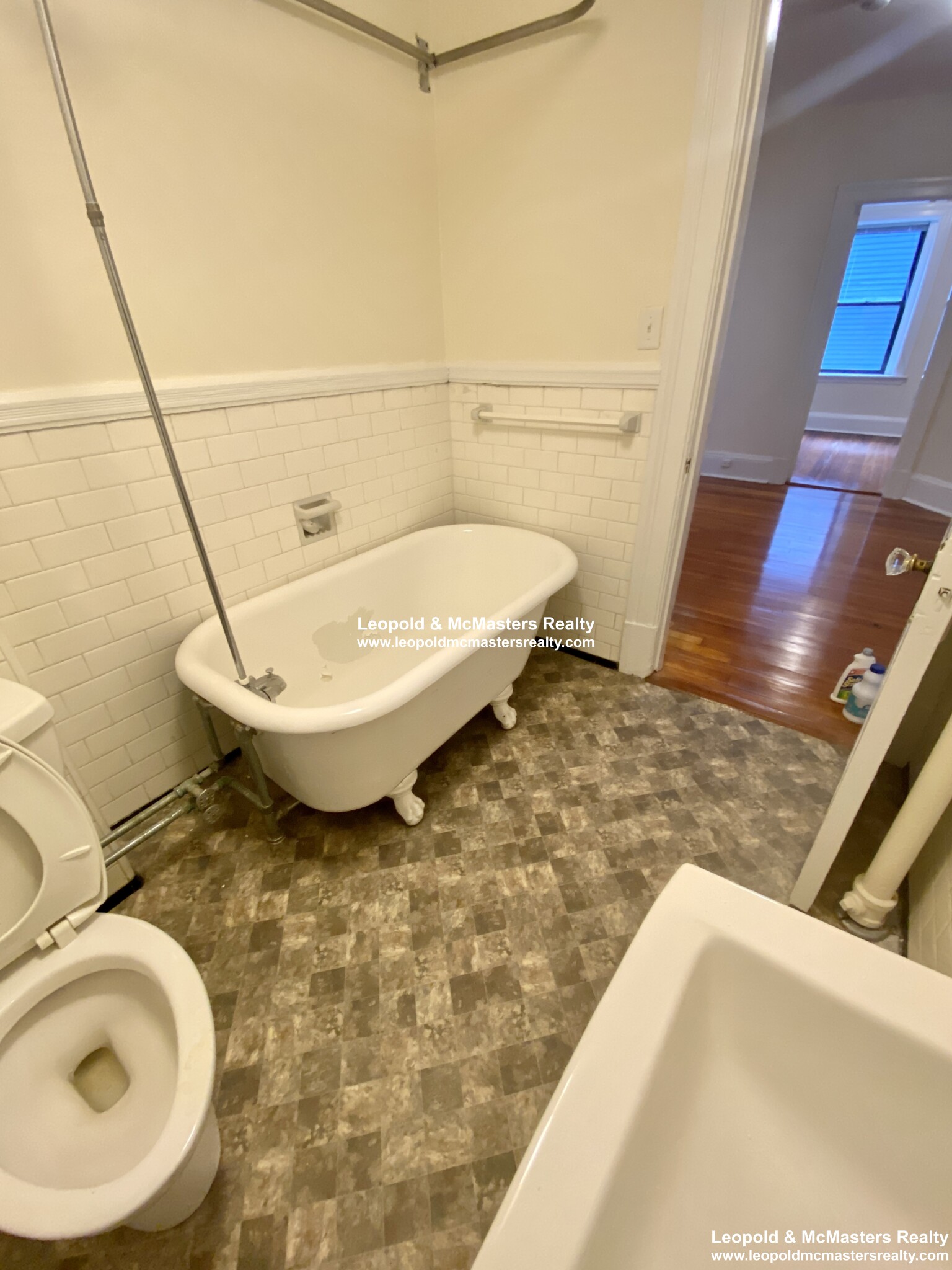2 bed, 1 bath apartment for rent at 885 Massachusetts Ave Unit 25U, Mid Cambridge — photo 12 of 17