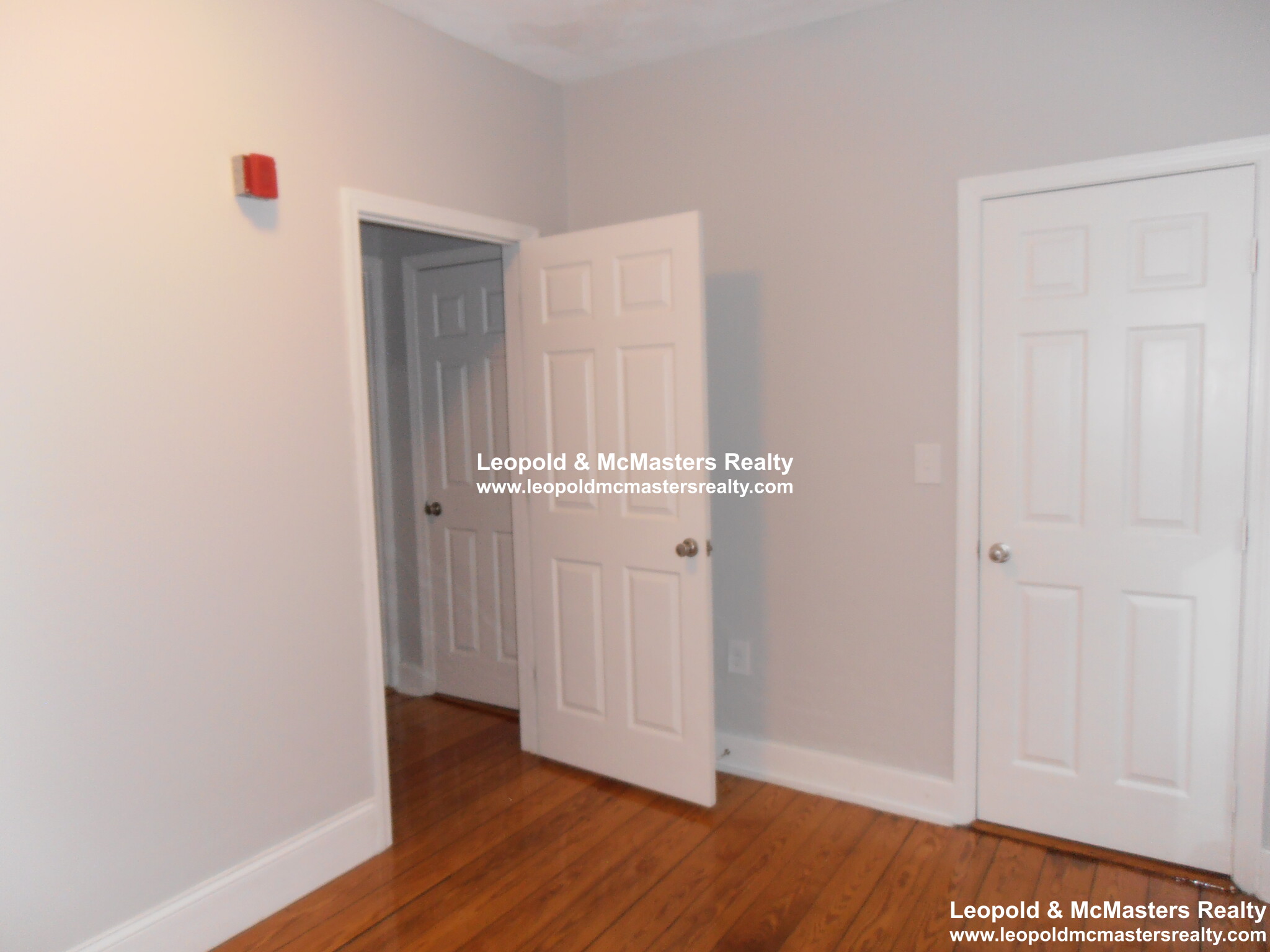 3 bed, 2 bath apartment for rent at 105 Sydney Unit 2 St., Dorchester — photo 3 of 14