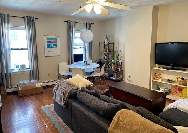 2 bed, 1 bath apartment for rent at 10 Hull St Unit 2, North End — photo 5 of 18