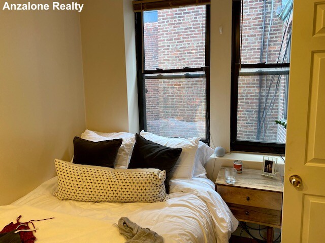 2 bed, 1 bath apartment for rent at 10 Hull St Unit 2, North End — photo 11 of 18