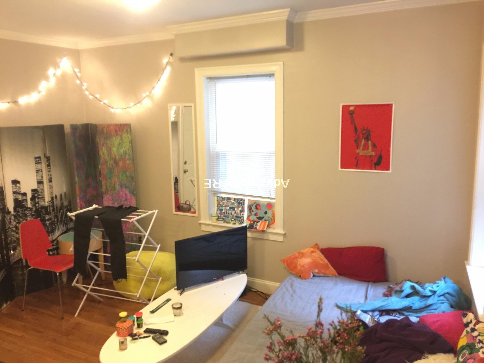 2 bed, 1 bath apartment for rent at 23 Saint Lukes Rd Unit 10, Allston — photo 4 of 24