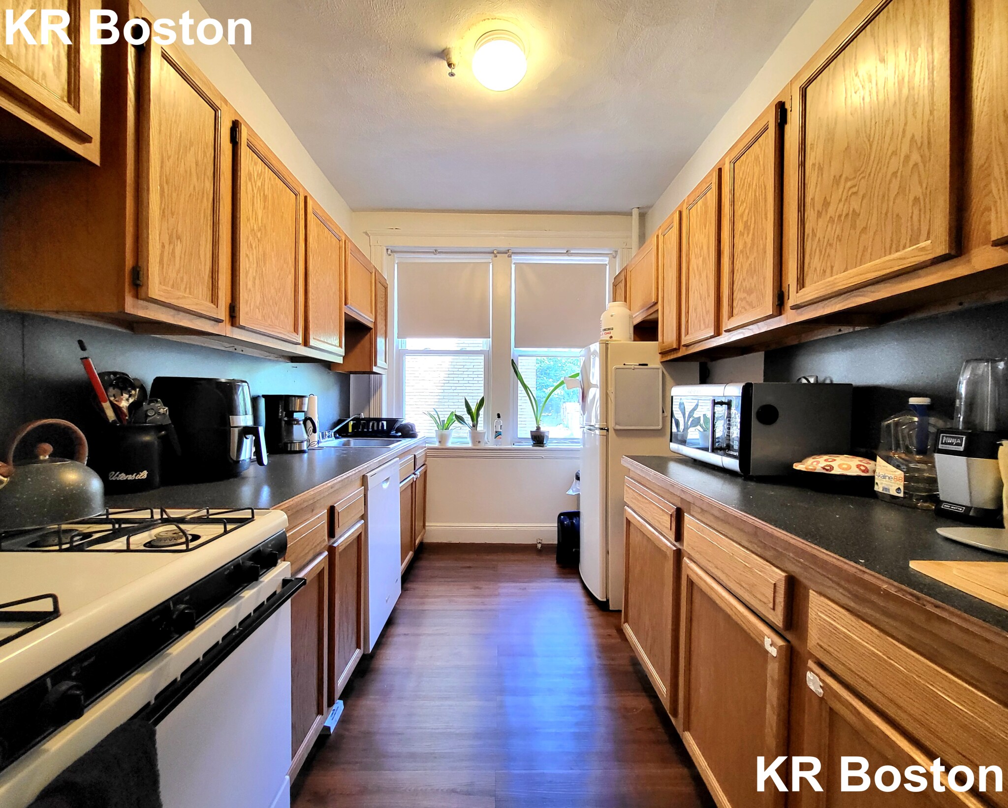 1 bed, 1 bath apartment for rent at 1809 Commonwealth Ave Unit 10, Brighton — photo 1 of 6