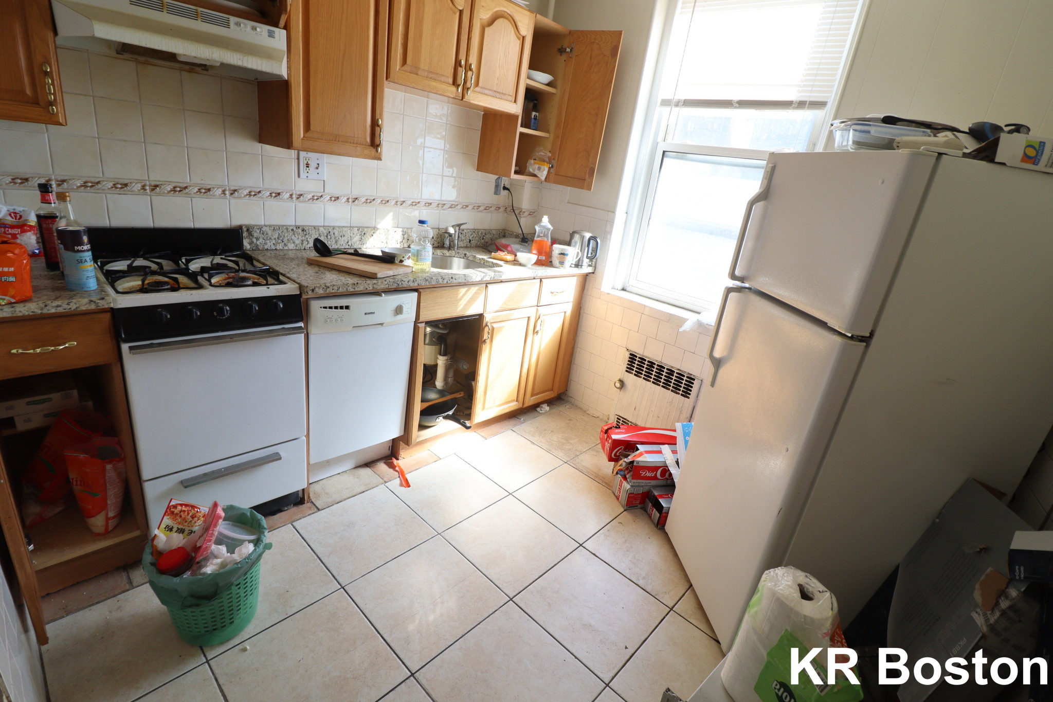 2 bed, 1 bath apartment for rent at 122 Warren St Unit 25, Brighton — photo 2 of 5