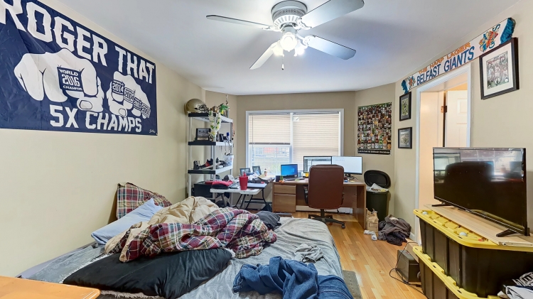 5 bed, 1.5 bath apartment for rent at 39 Juniper St Unit -, Roxbury — photo 5 of 7