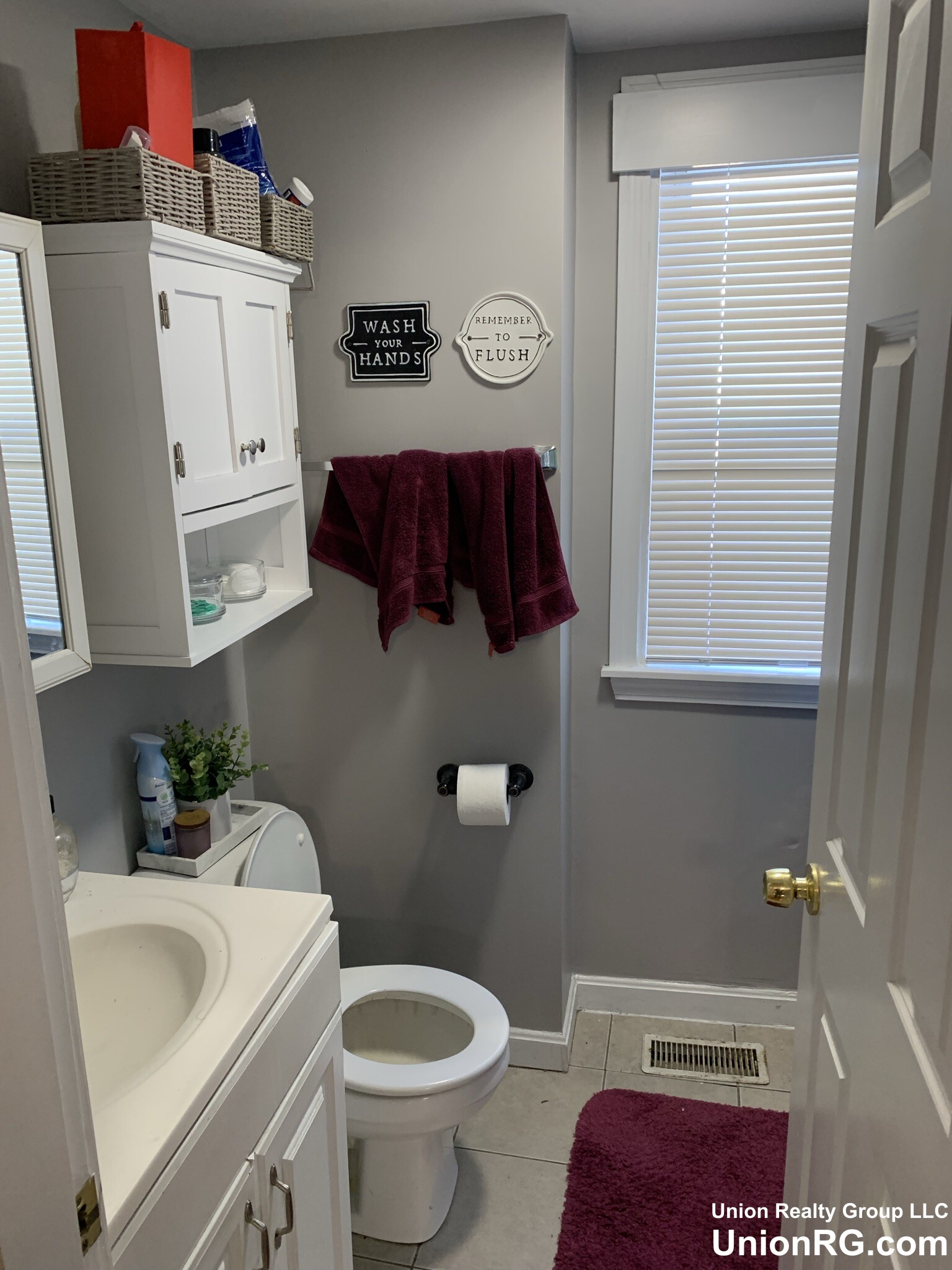 3 bed, 1 bath apartment for rent at 367 Market St Unit 1, Brighton — photo 5 of 13